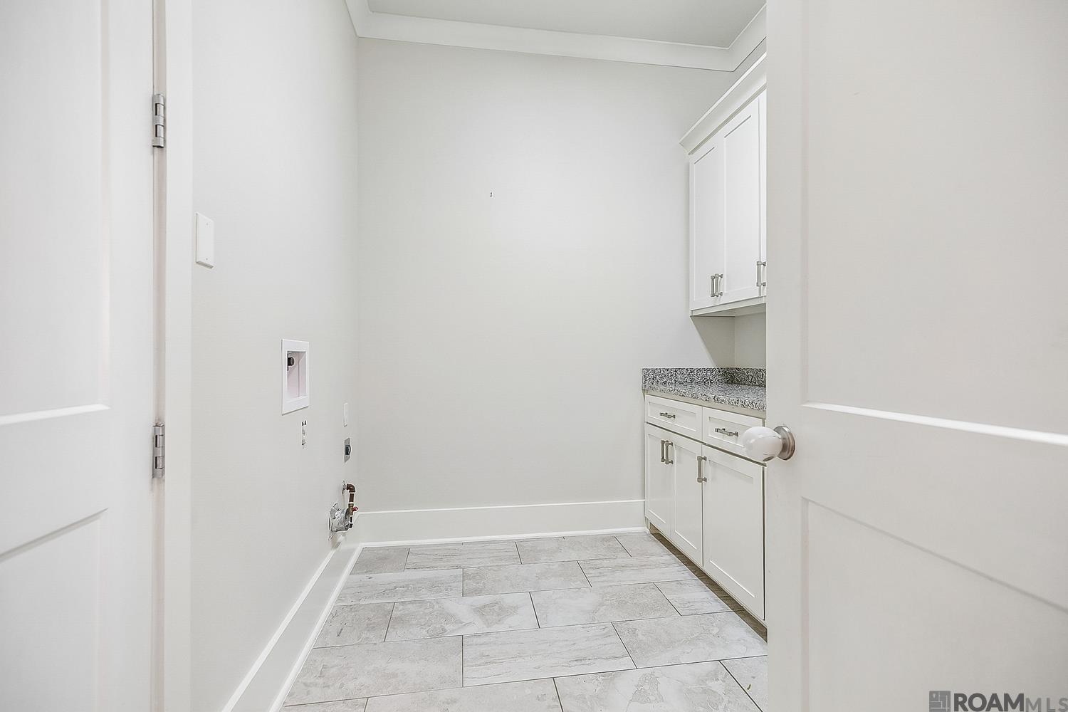 2720 Lexington Lakes Ave, Baton Rouge, LA, 70810