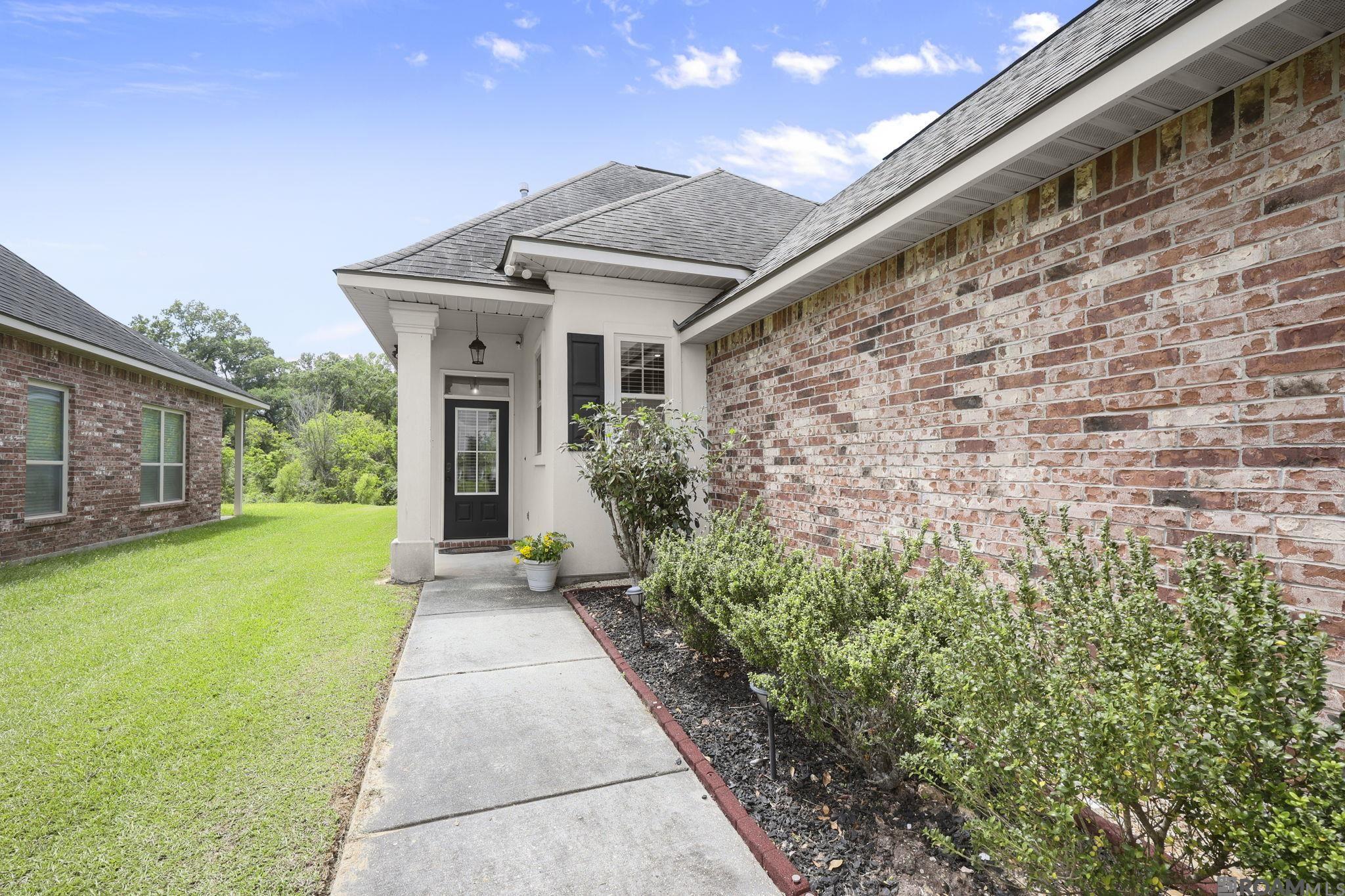 16527 Walk Around Ave, Prairieville, LA, 70769