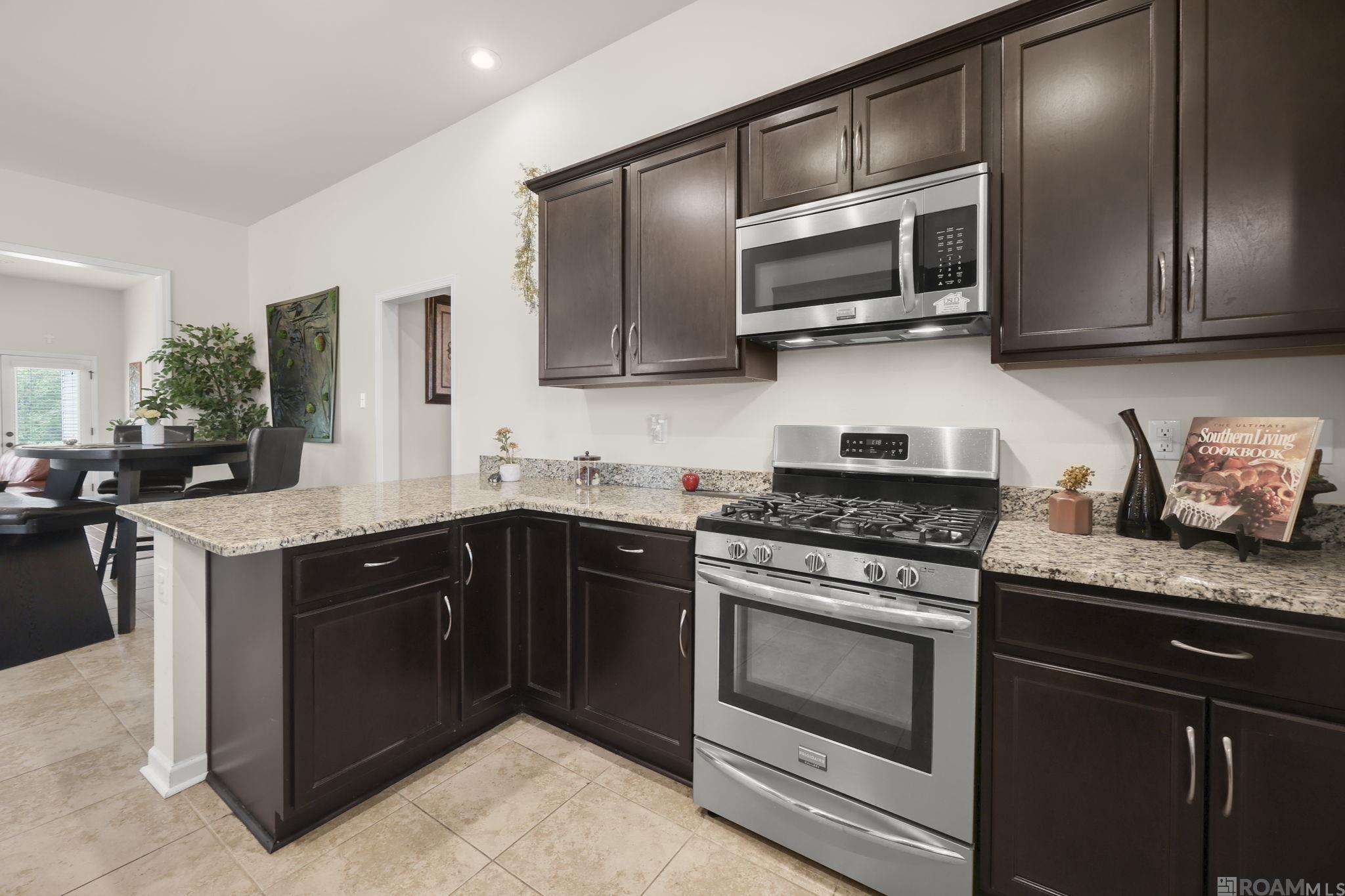 16527 Walk Around Ave, Prairieville, LA, 70769