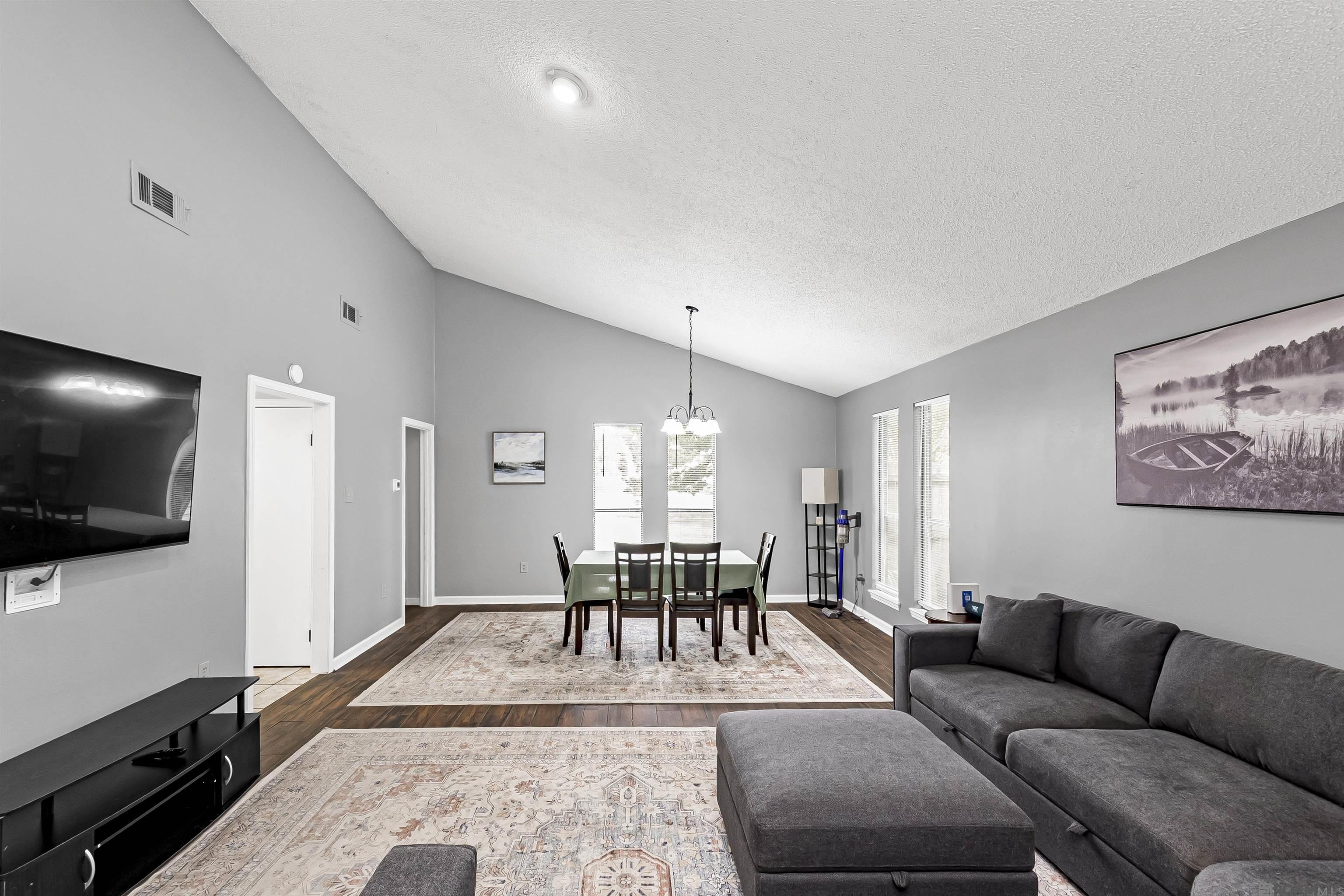 244 Bayou Vista Drive, Thibodaux, LA, 70301