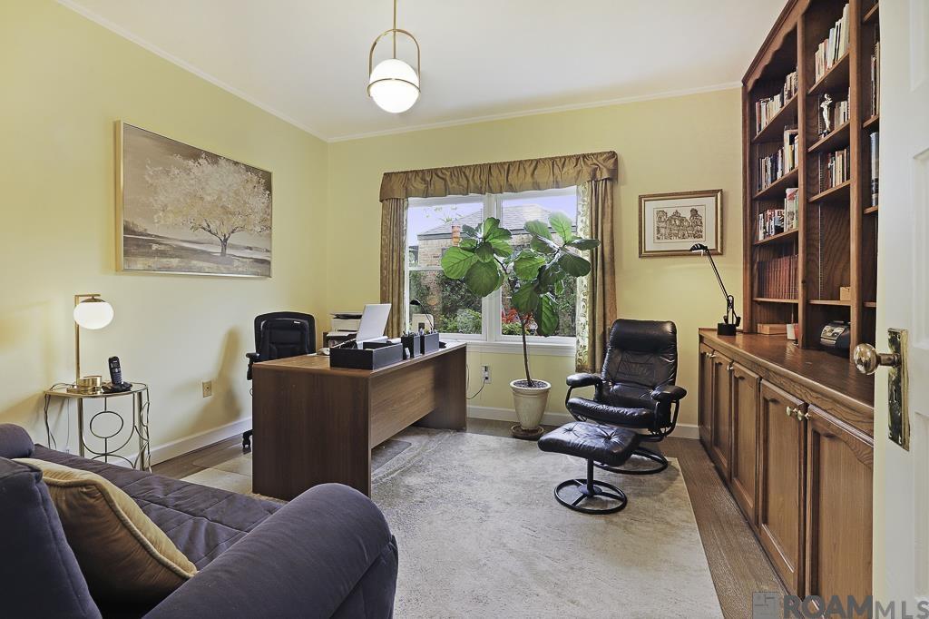 8310 Oakbrook Dr, Baton Rouge, LA, 70810