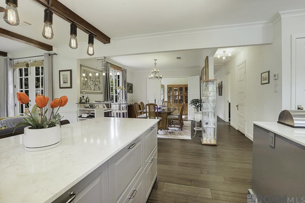 8310 Oakbrook Dr, Baton Rouge, LA, 70810