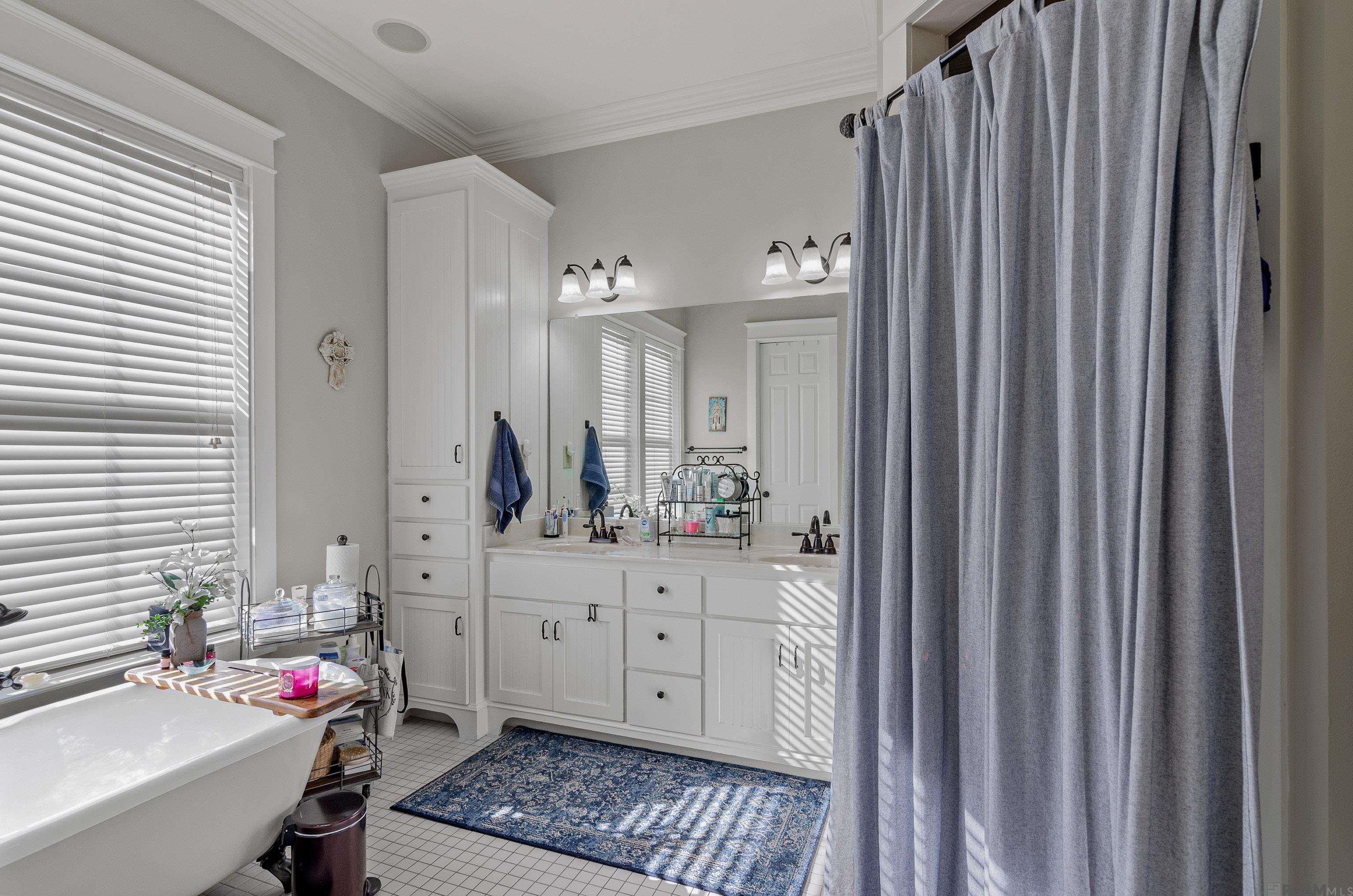 20452 Camille Dr, Springfield, LA, 70462