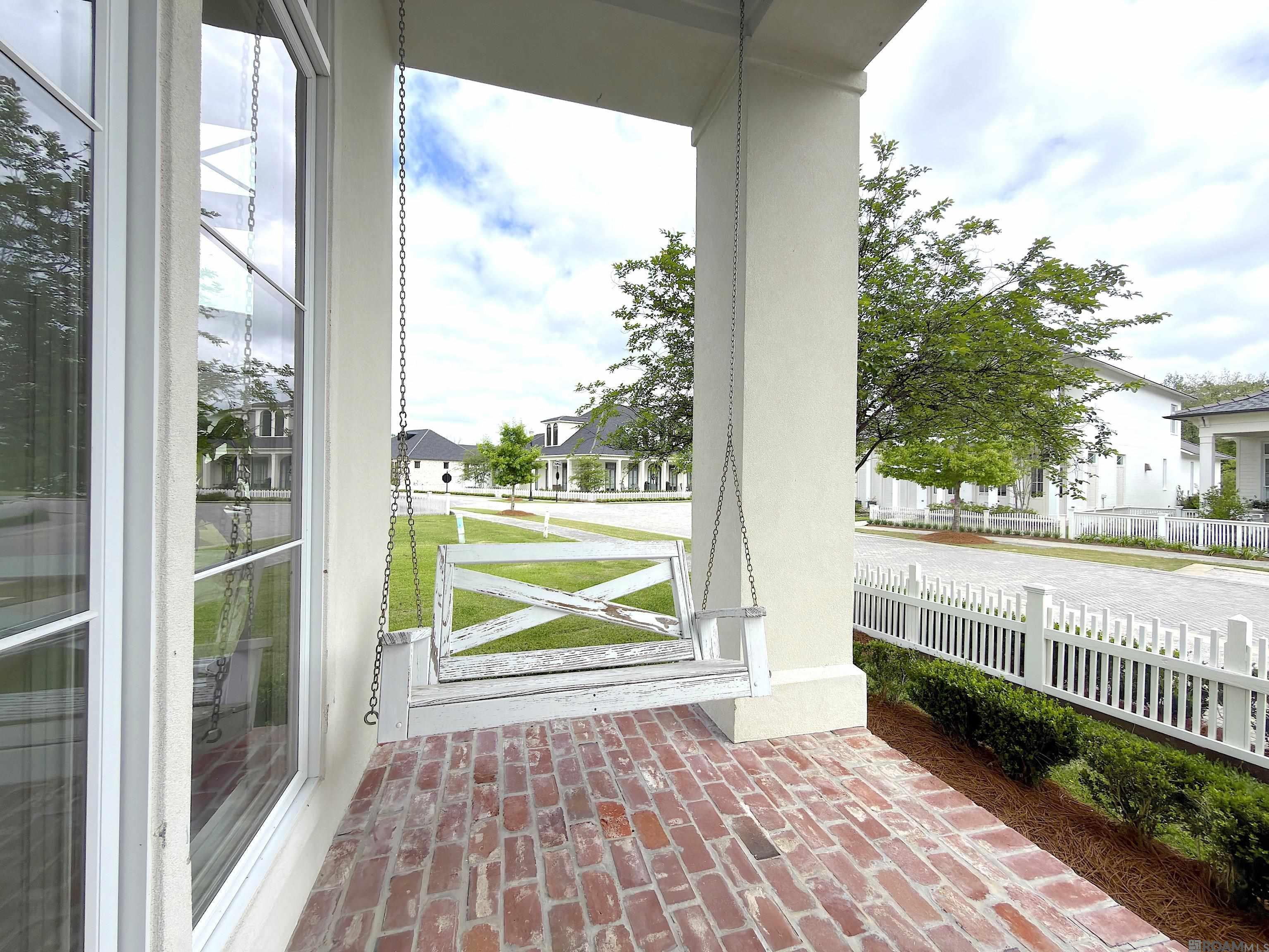 2819 Pointe-marie Dr, Baton Rouge, LA, 70820