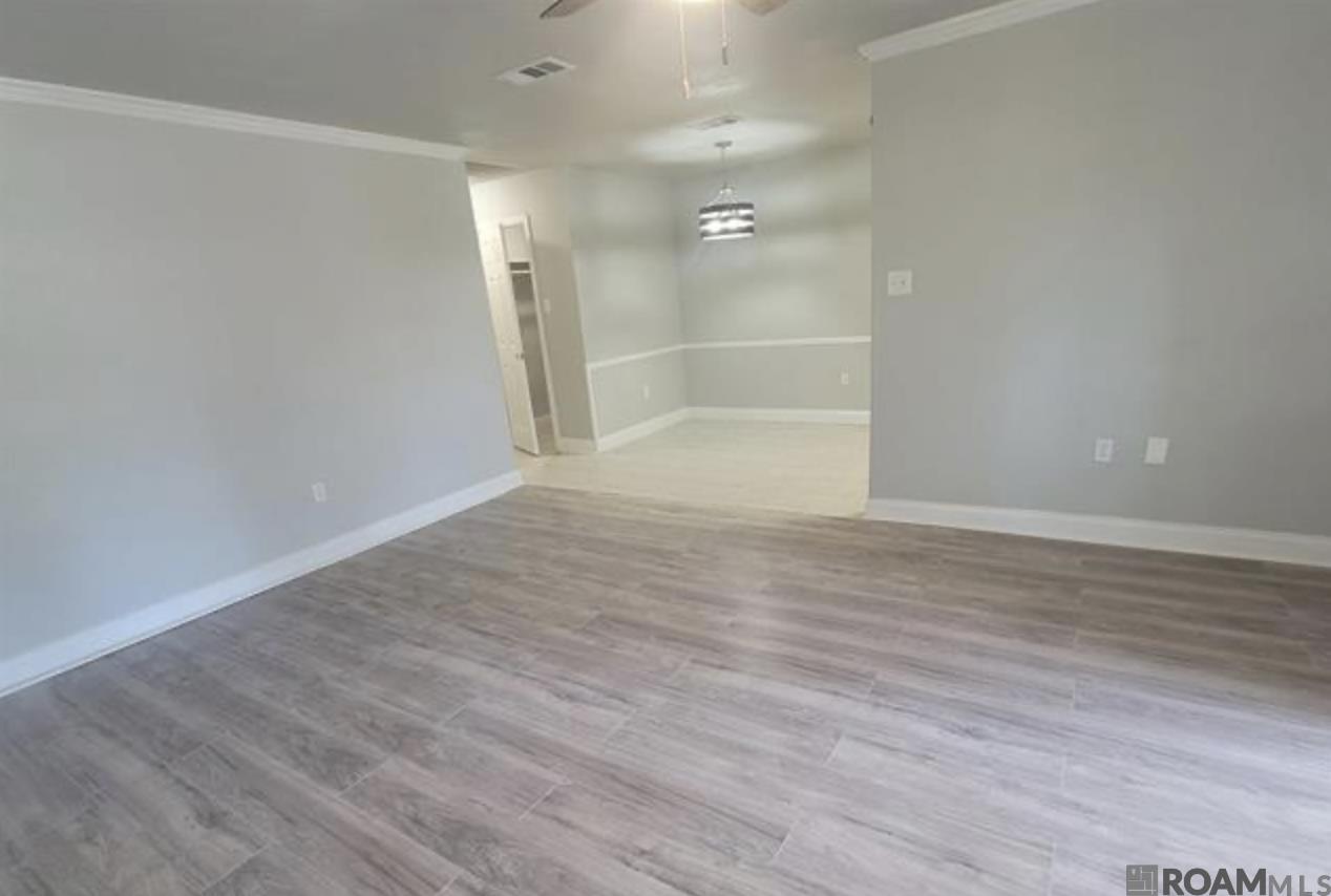 8127 Jefferson Park Dr, Baton Rouge, LA, 70817