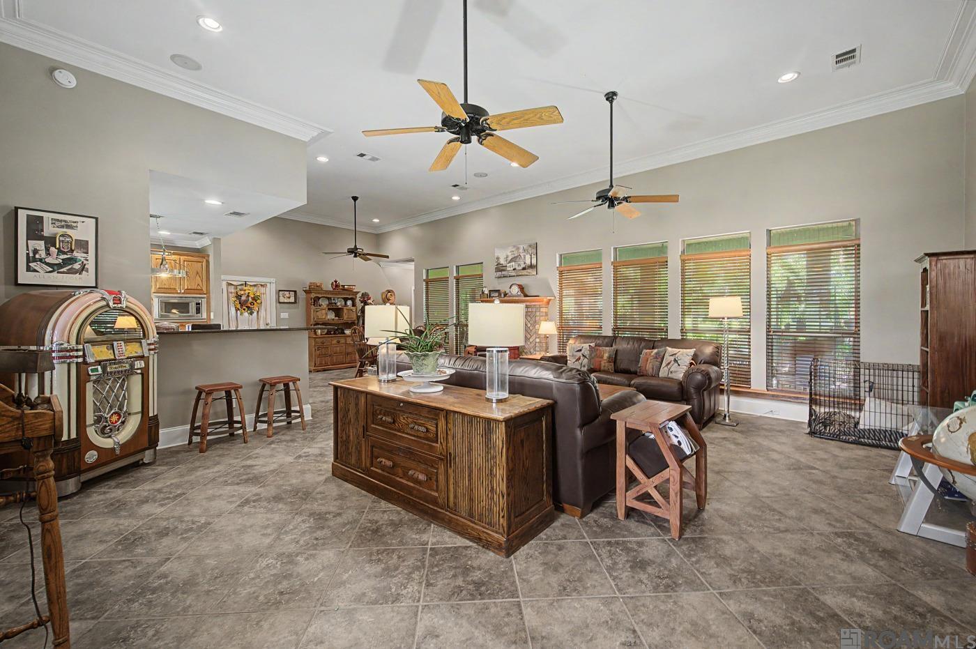 31868 Myers Rd, Denham Springs, LA, 70726