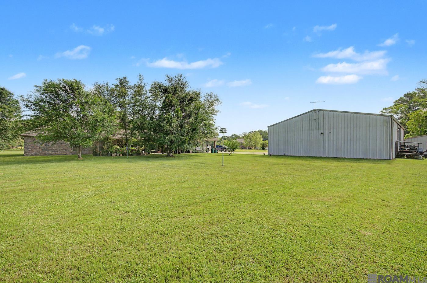 31868 Myers Rd, Denham Springs, LA, 70726