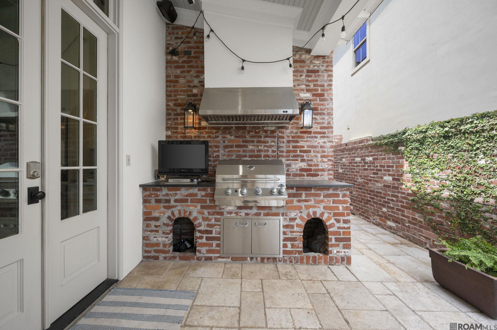 1916 Glasgow Ave, Baton Rouge, LA, 70808