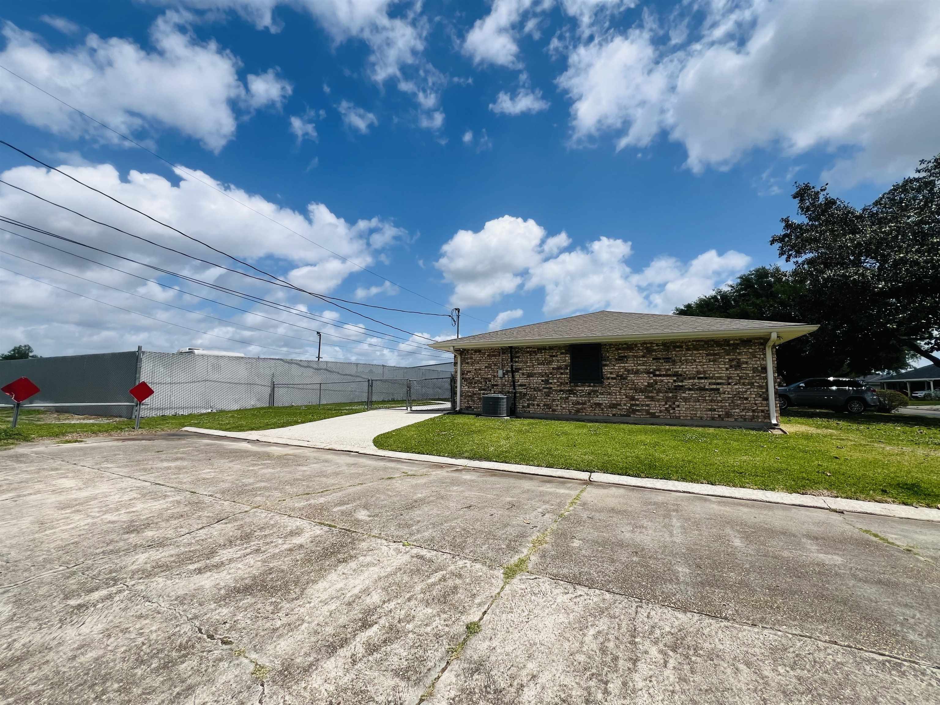 130 Kellie Dr, Houma, LA, 70360