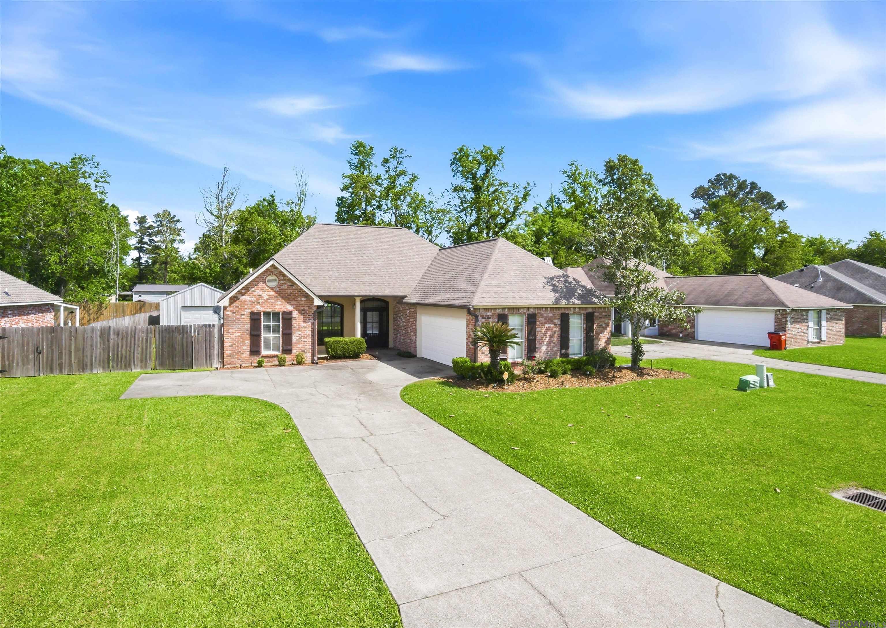 43464 N Great Oak Ct, Prairieville, LA, 70769