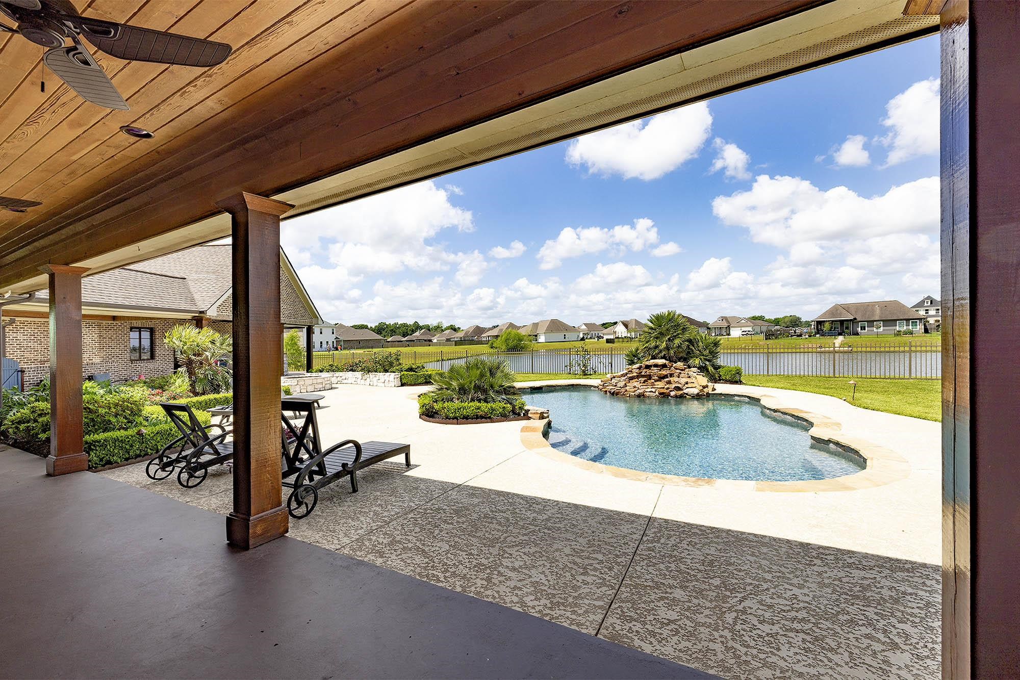 126 Sternfels Court, Thibodaux, LA, 70301