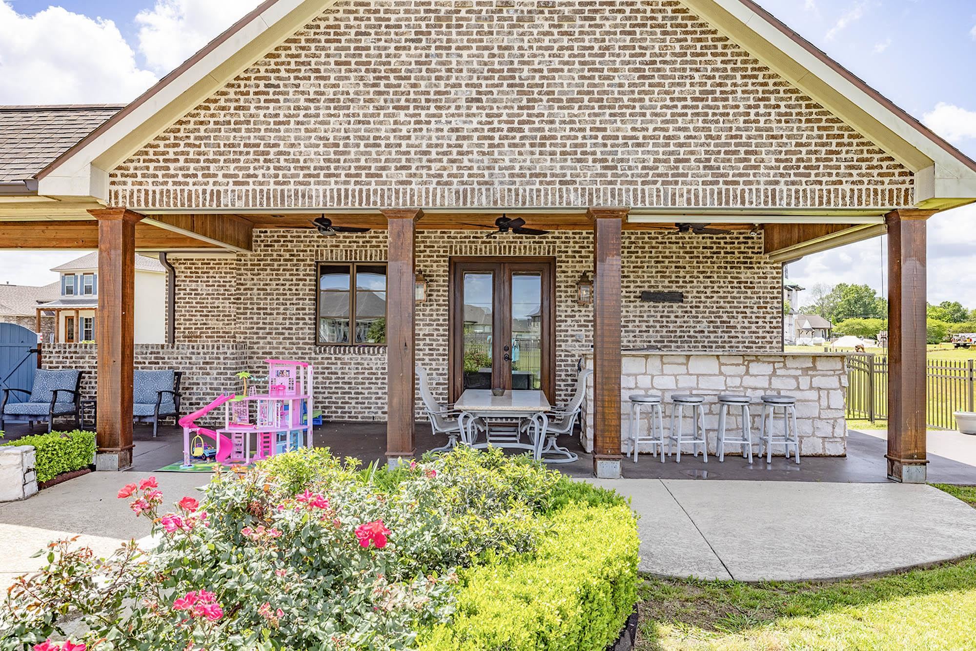 126 Sternfels Court, Thibodaux, LA, 70301