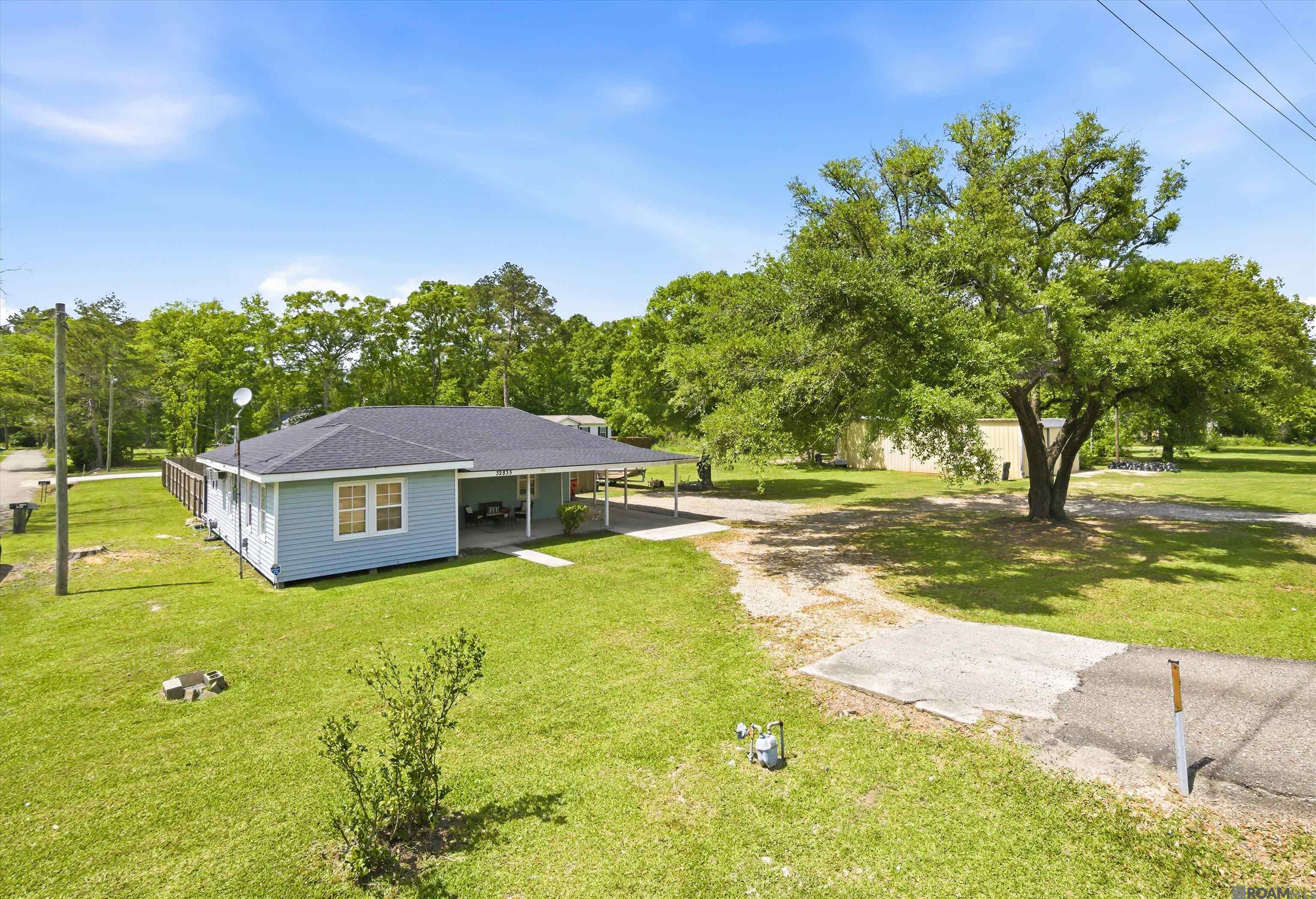 18739 River Bend Rd, Maurepas, LA, 70449