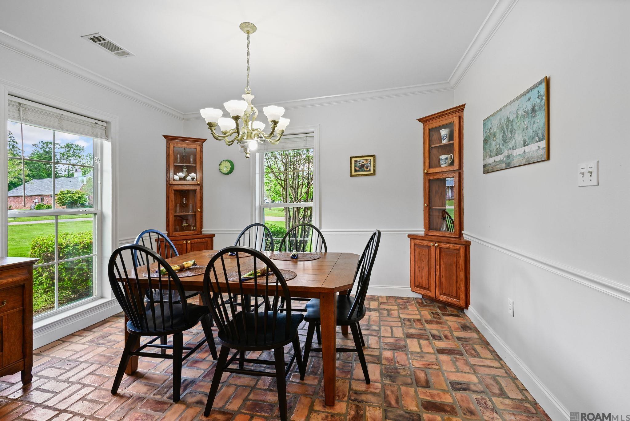 8858 Myrtle Hill Dr, St Francisville, LA, 70775