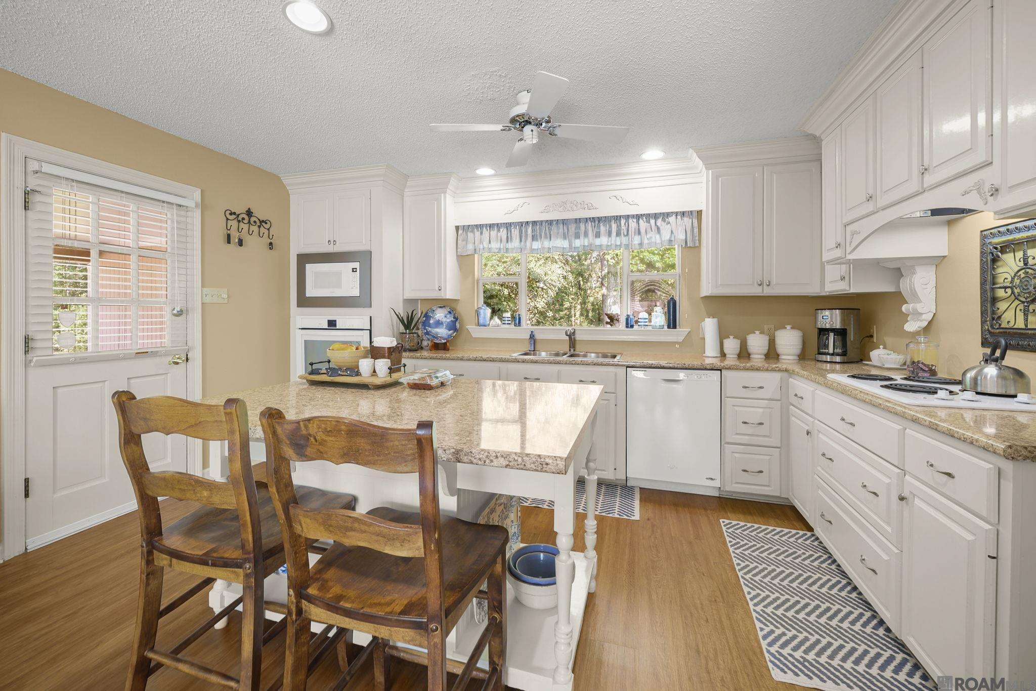 15503 Chaumont Ave, Greenwell Springs, LA, 70739