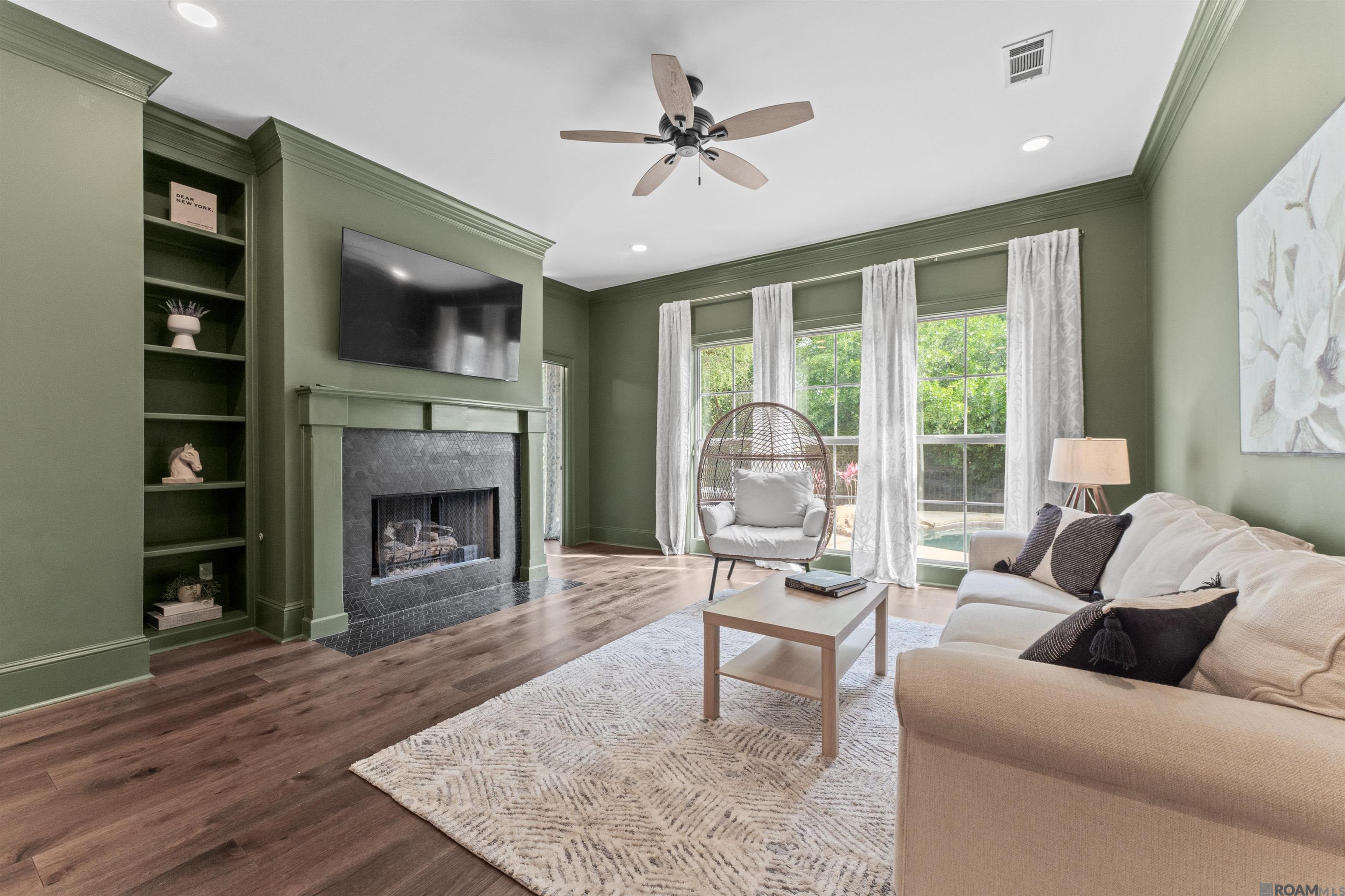 19437 Point O' Woods Ct, Baton Rouge, LA, 70809