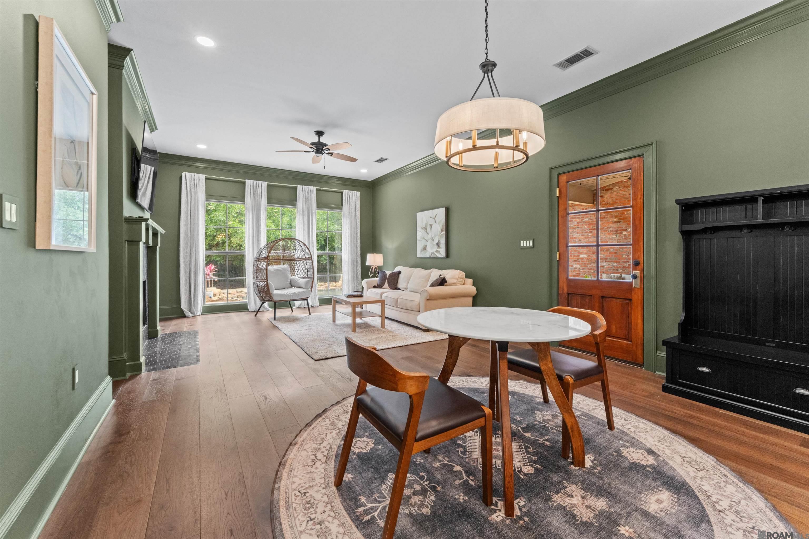 19437 Point O' Woods Ct, Baton Rouge, LA, 70809