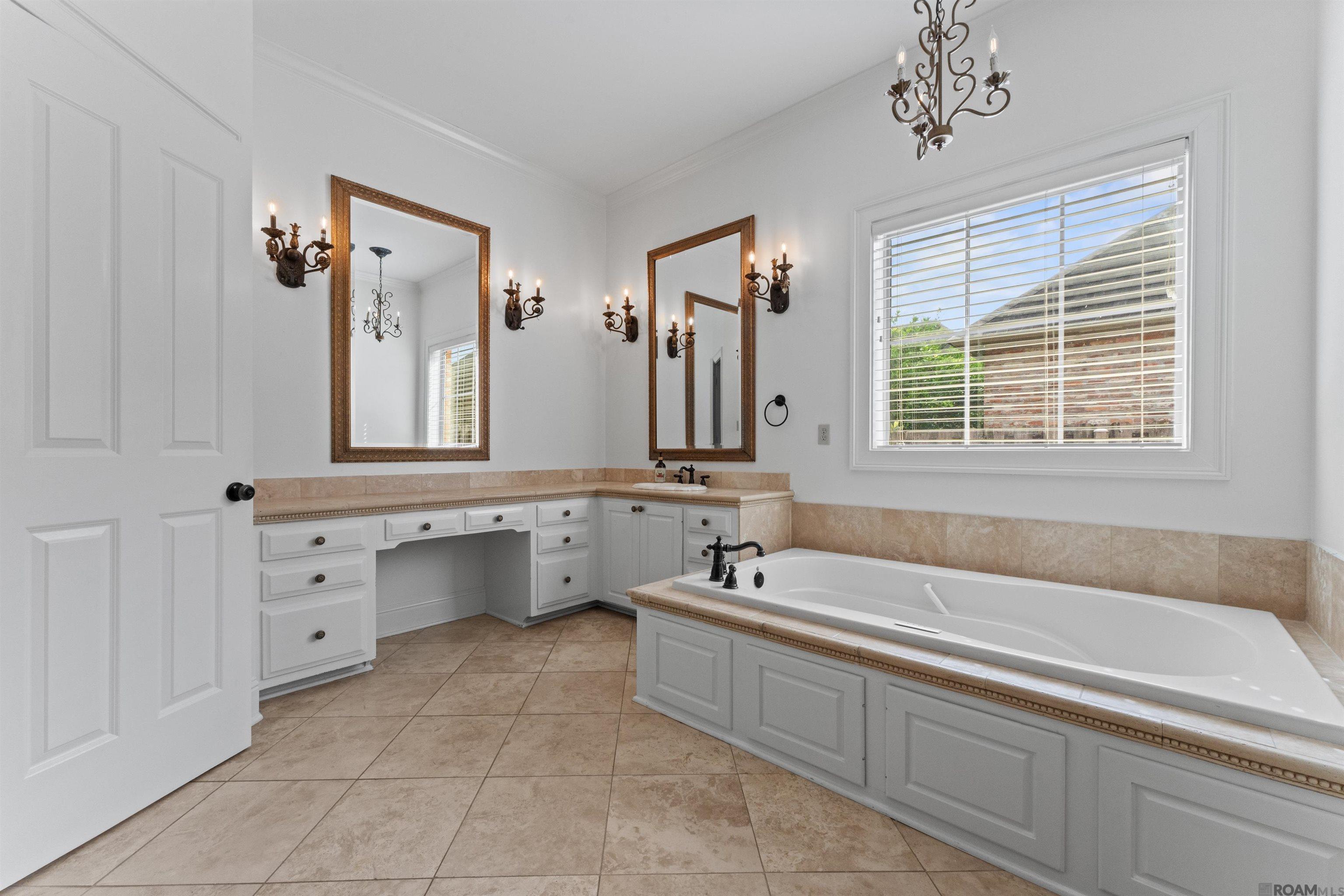 19437 Point O' Woods Ct, Baton Rouge, LA, 70809