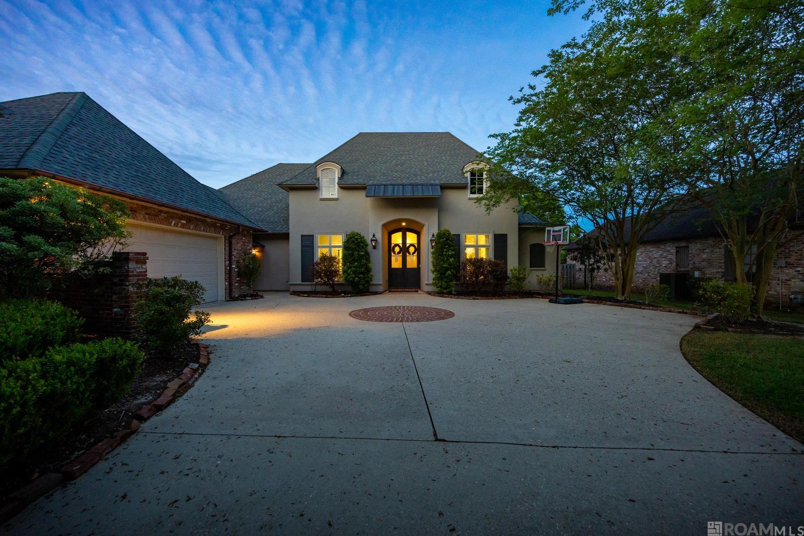 19437 Point O' Woods Ct, Baton Rouge, LA, 70809