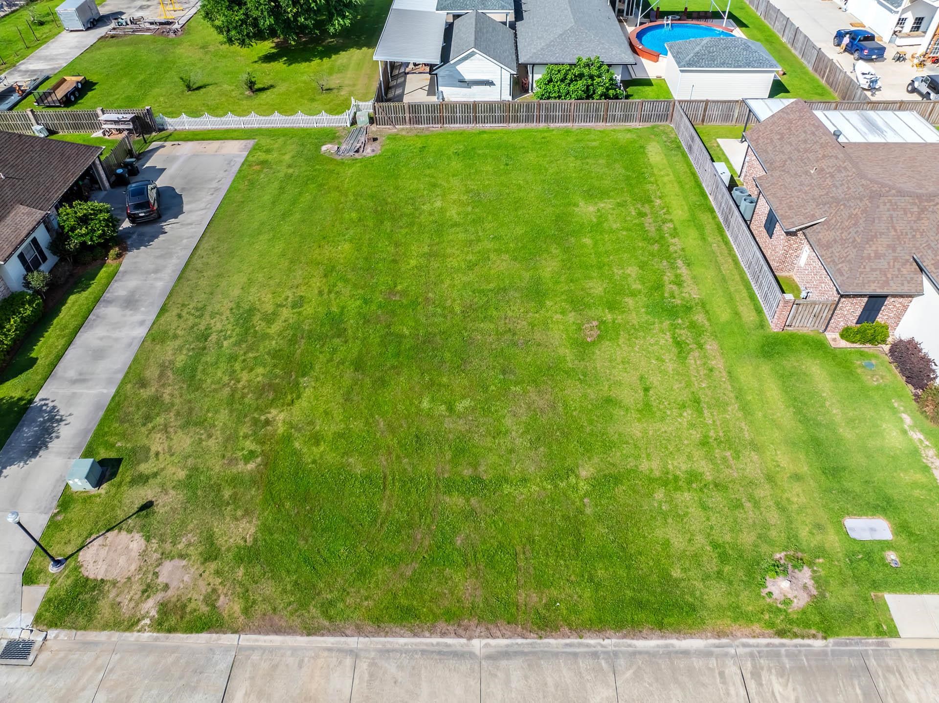 126 Godchaux Drive, Houma, LA, 70360