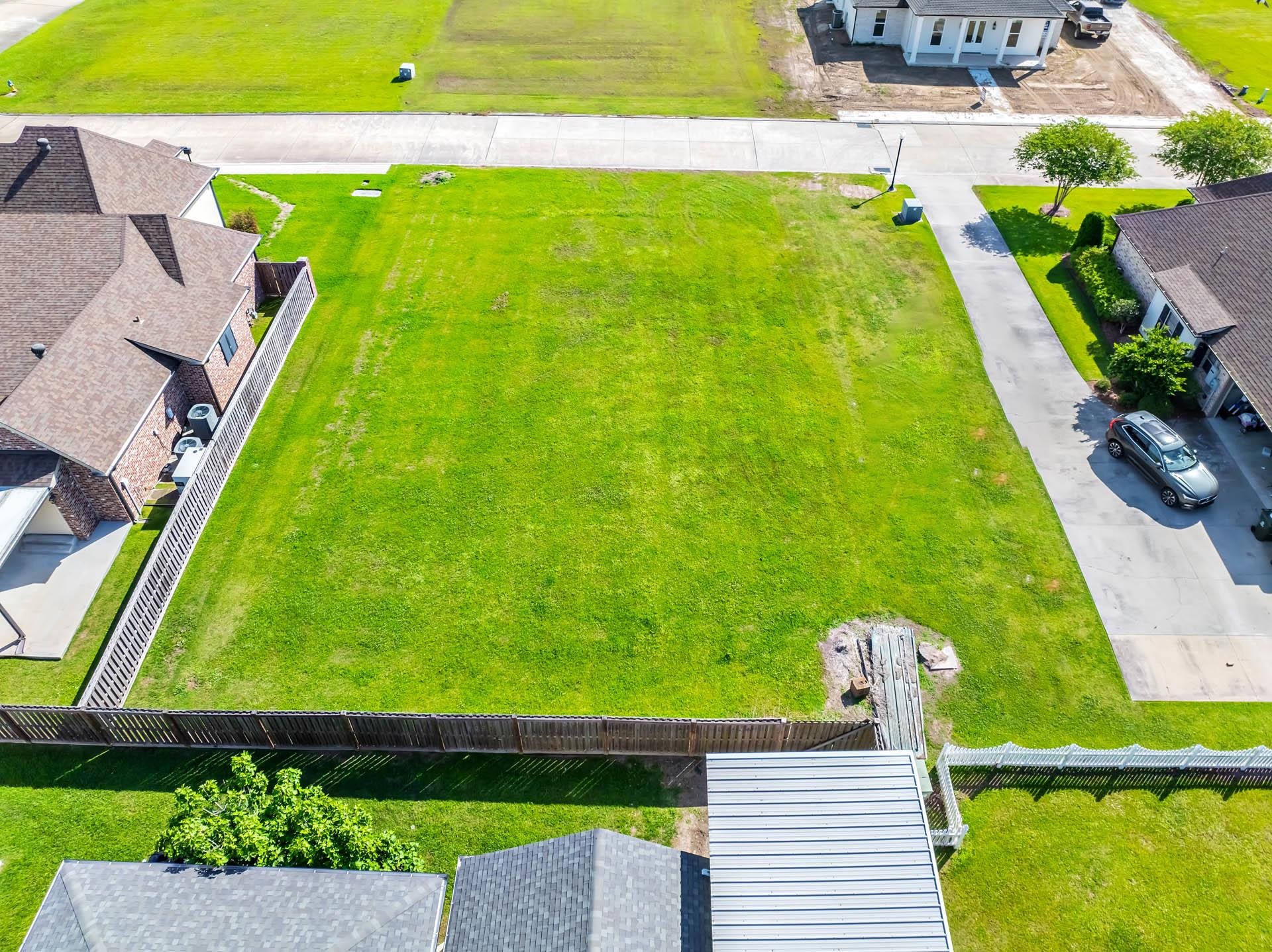 126 Godchaux Drive, Houma, LA, 70360