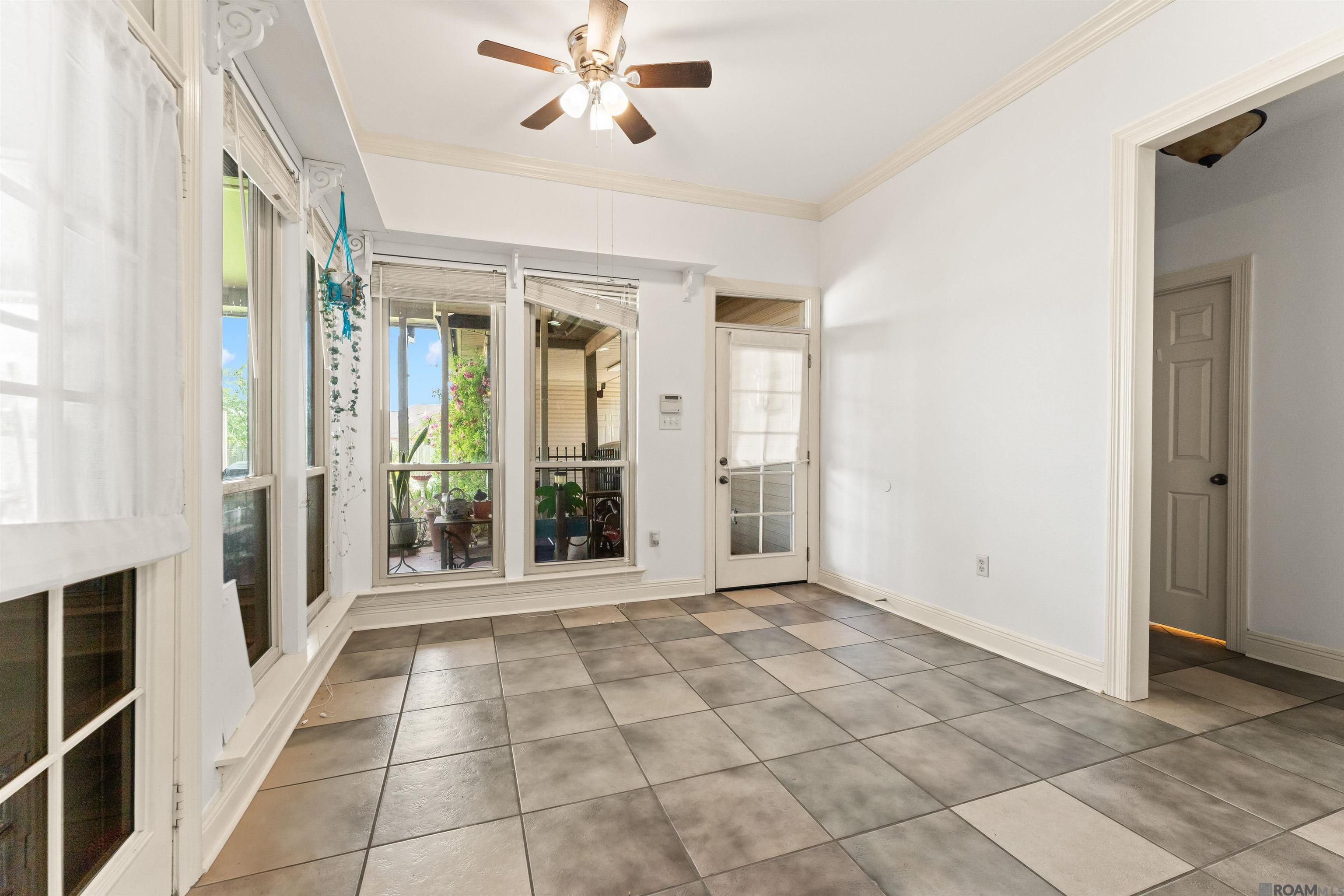 10064 Garden Oaks Ave, Denham Springs, LA, 70706