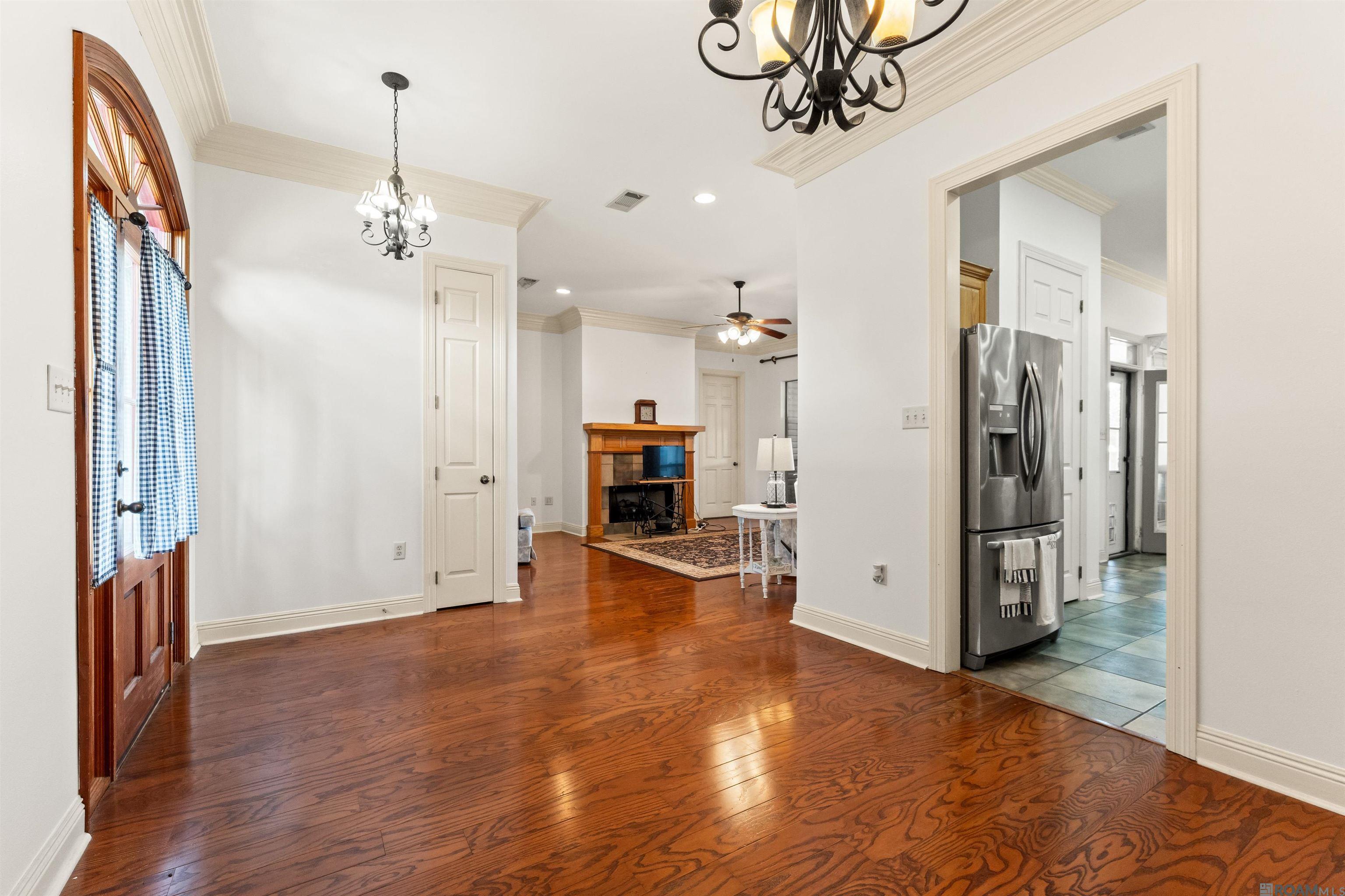 10064 Garden Oaks Ave, Denham Springs, LA, 70706