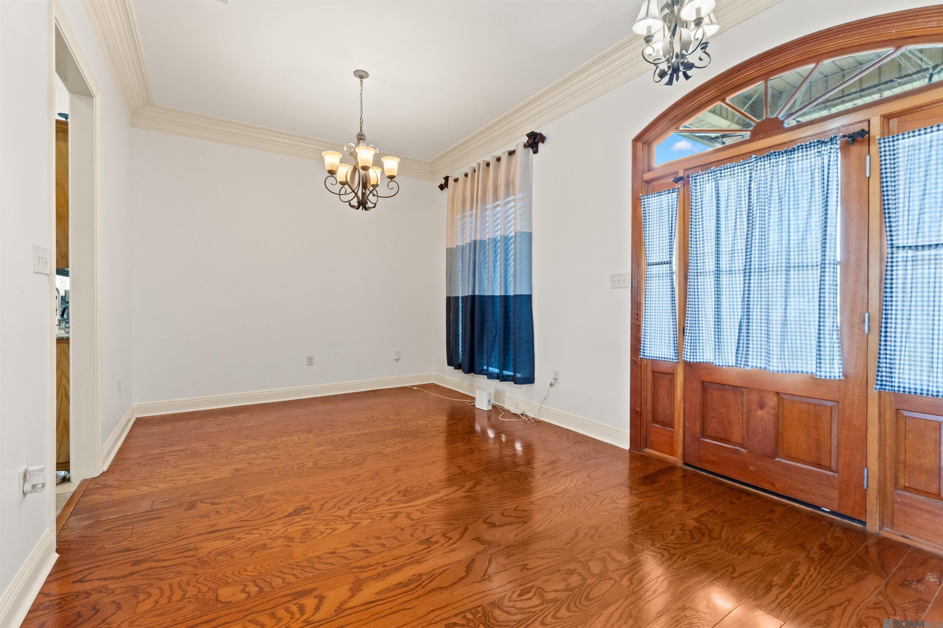 10064 Garden Oaks Ave, Denham Springs, LA, 70706