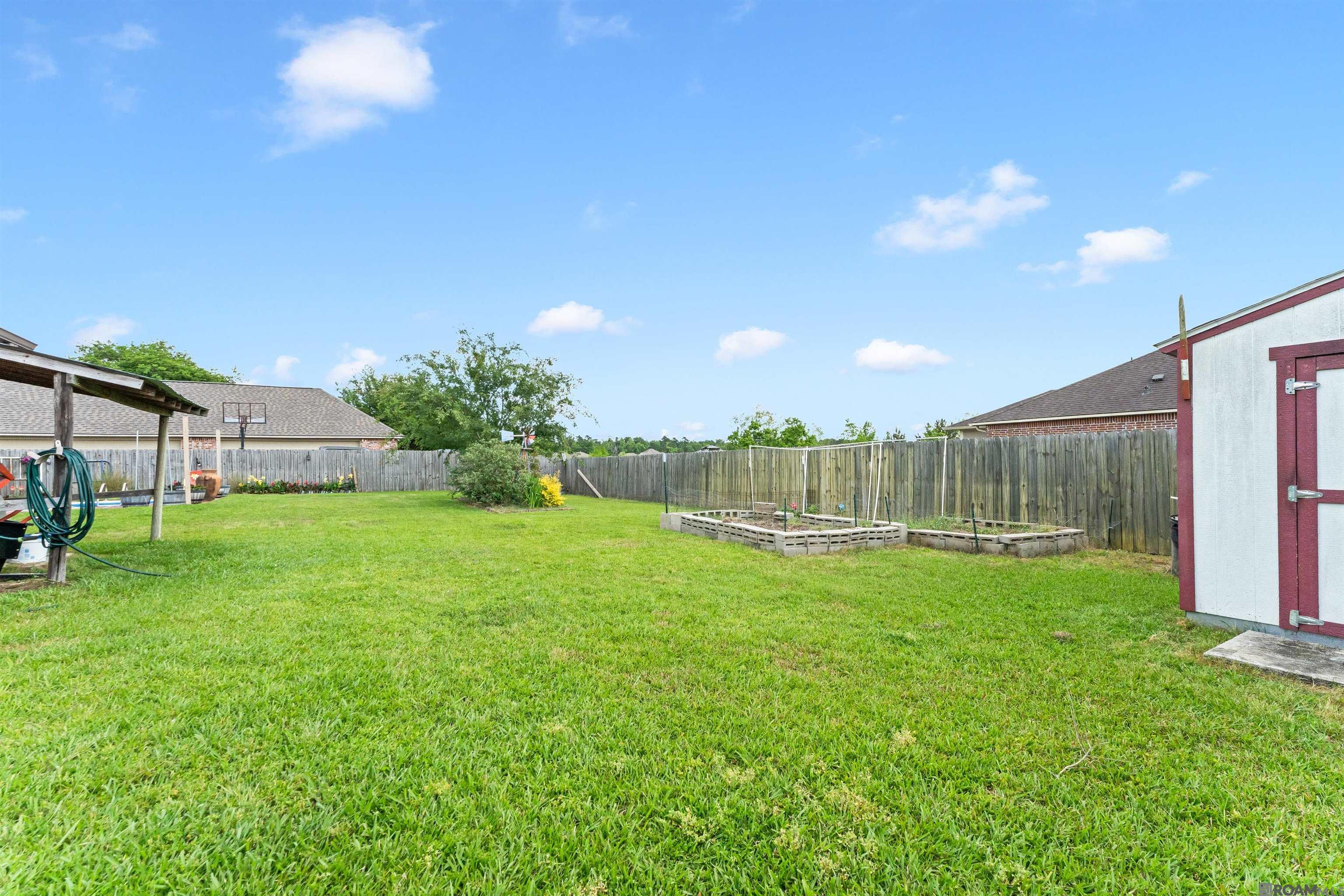 10064 Garden Oaks Ave, Denham Springs, LA, 70706