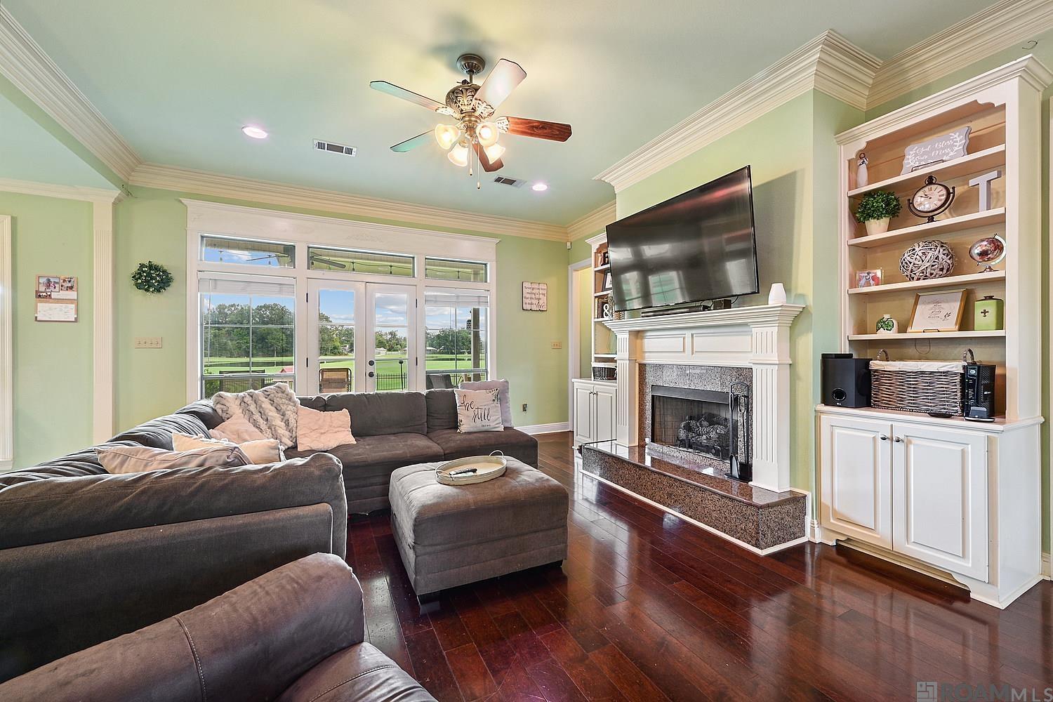 927 Fairwinds Ave, Zachary, LA, 70791