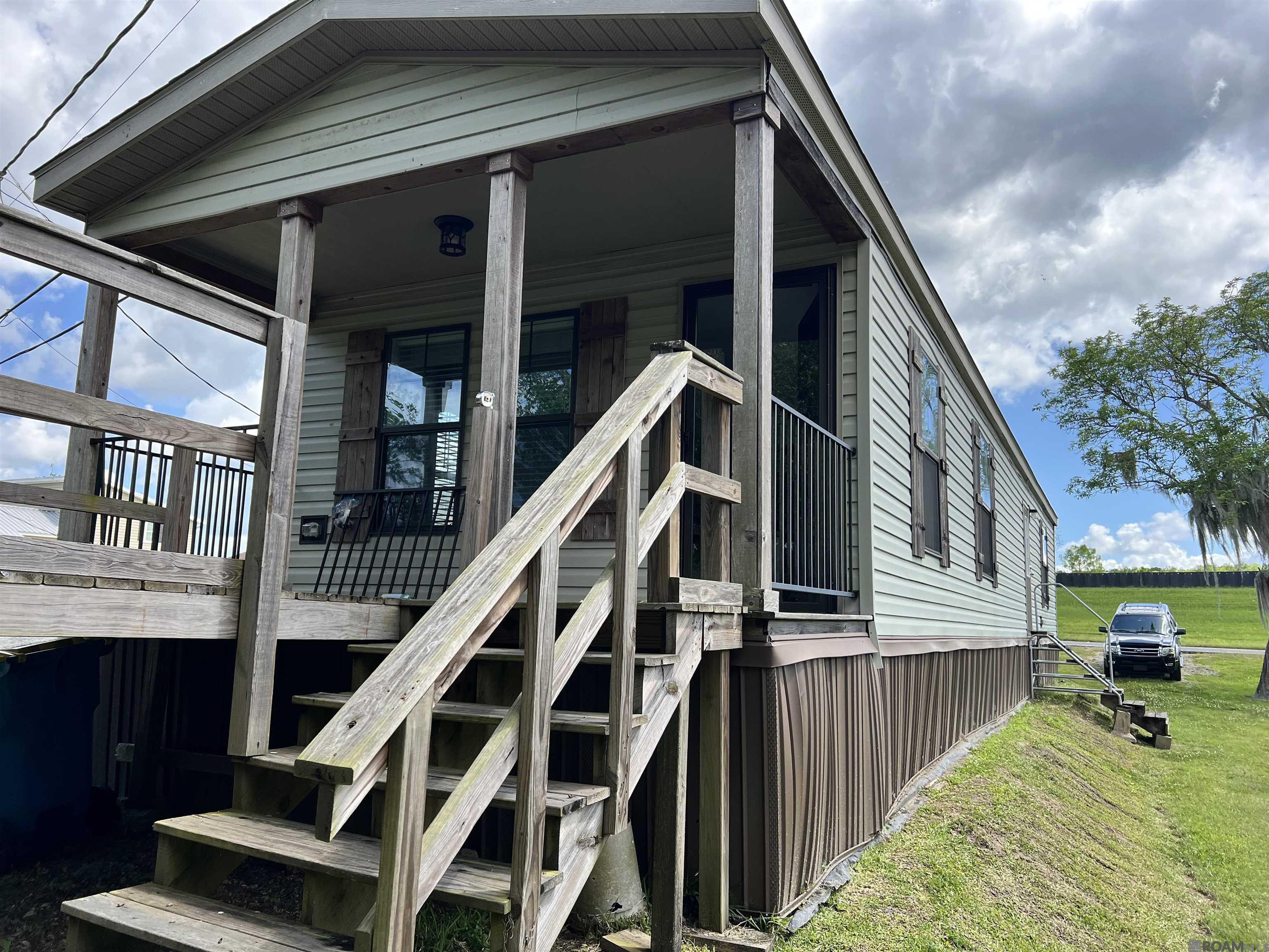 2051 Levee UNIT A, Pierre Part, LA, 70339