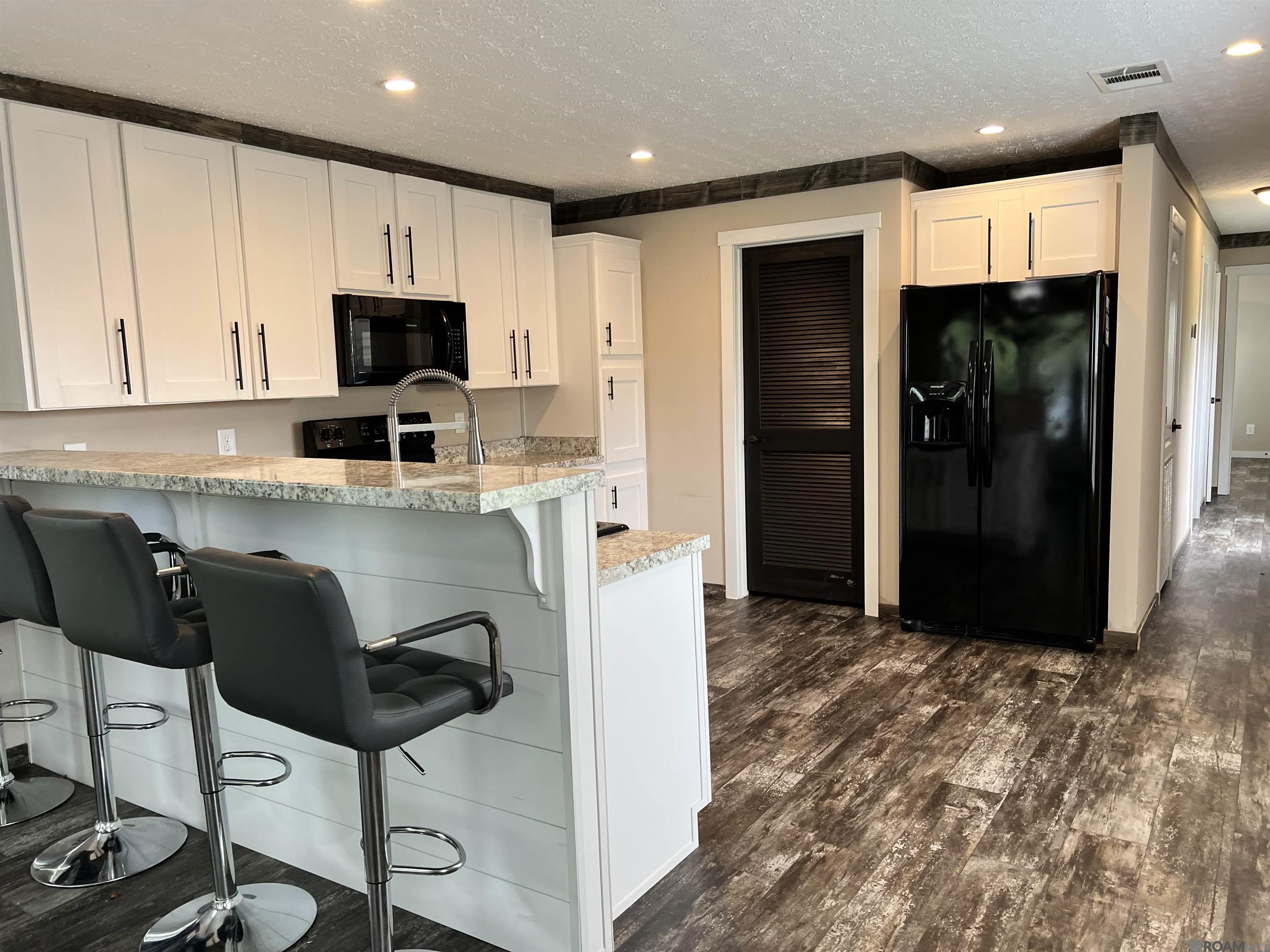 2051 Levee UNIT A, Pierre Part, LA, 70339