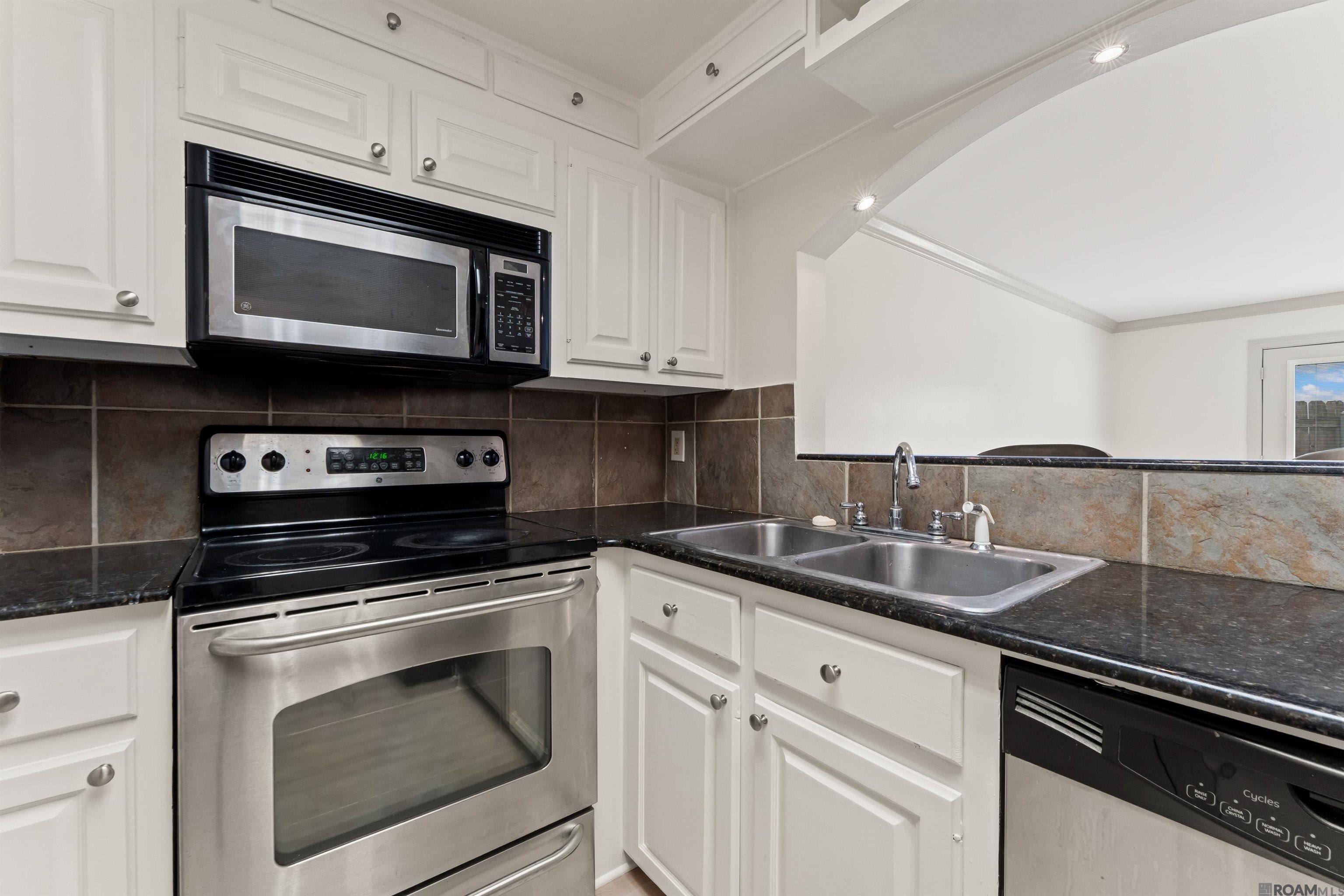 1004 Four Point Rd, Dulac, LA, 70353