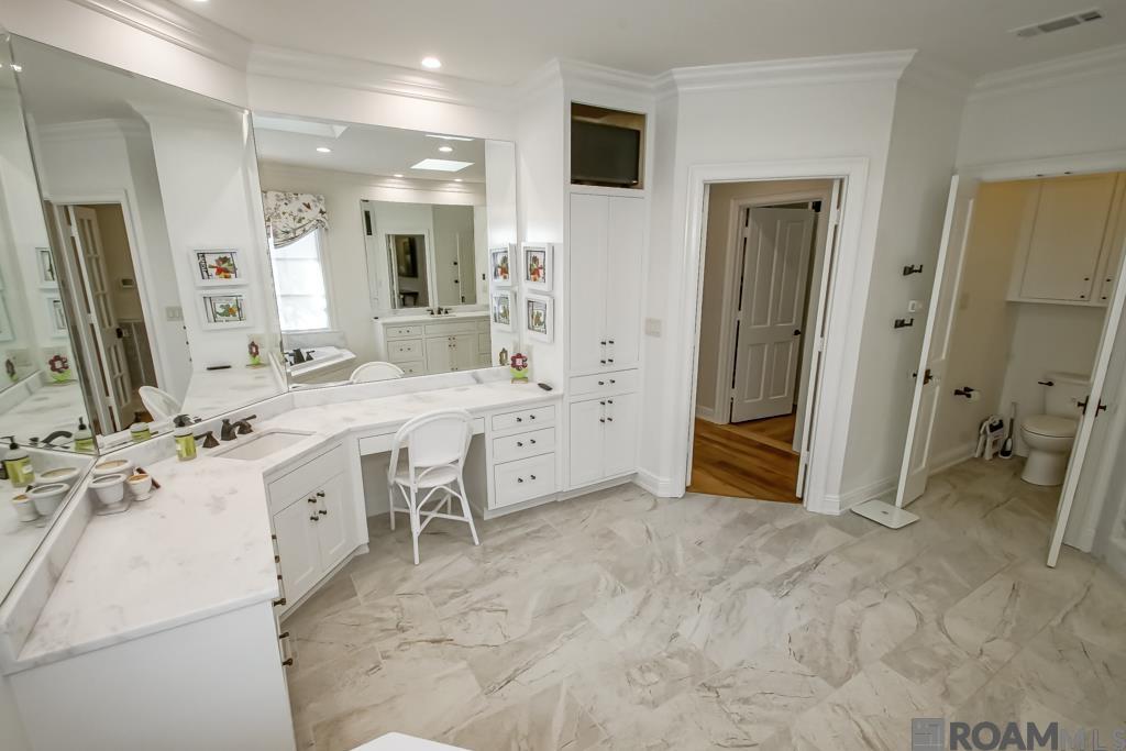 18321 N Mission Hills Ave, Baton Rouge, LA, 70810