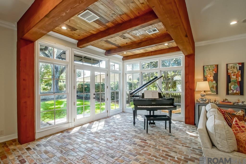 18321 N Mission Hills Ave, Baton Rouge, LA, 70810