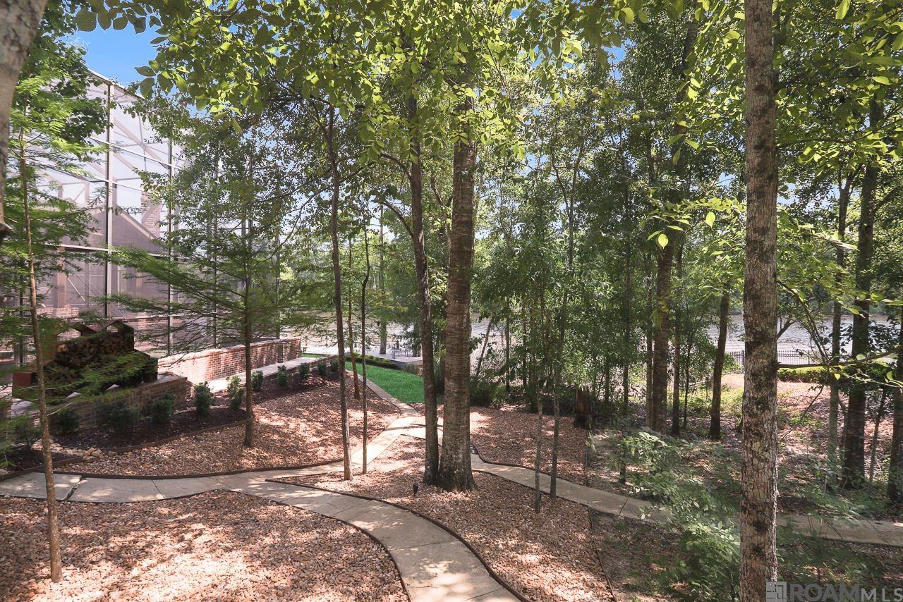 21647 Waterfront East Dr, Maurepas, LA, 70449