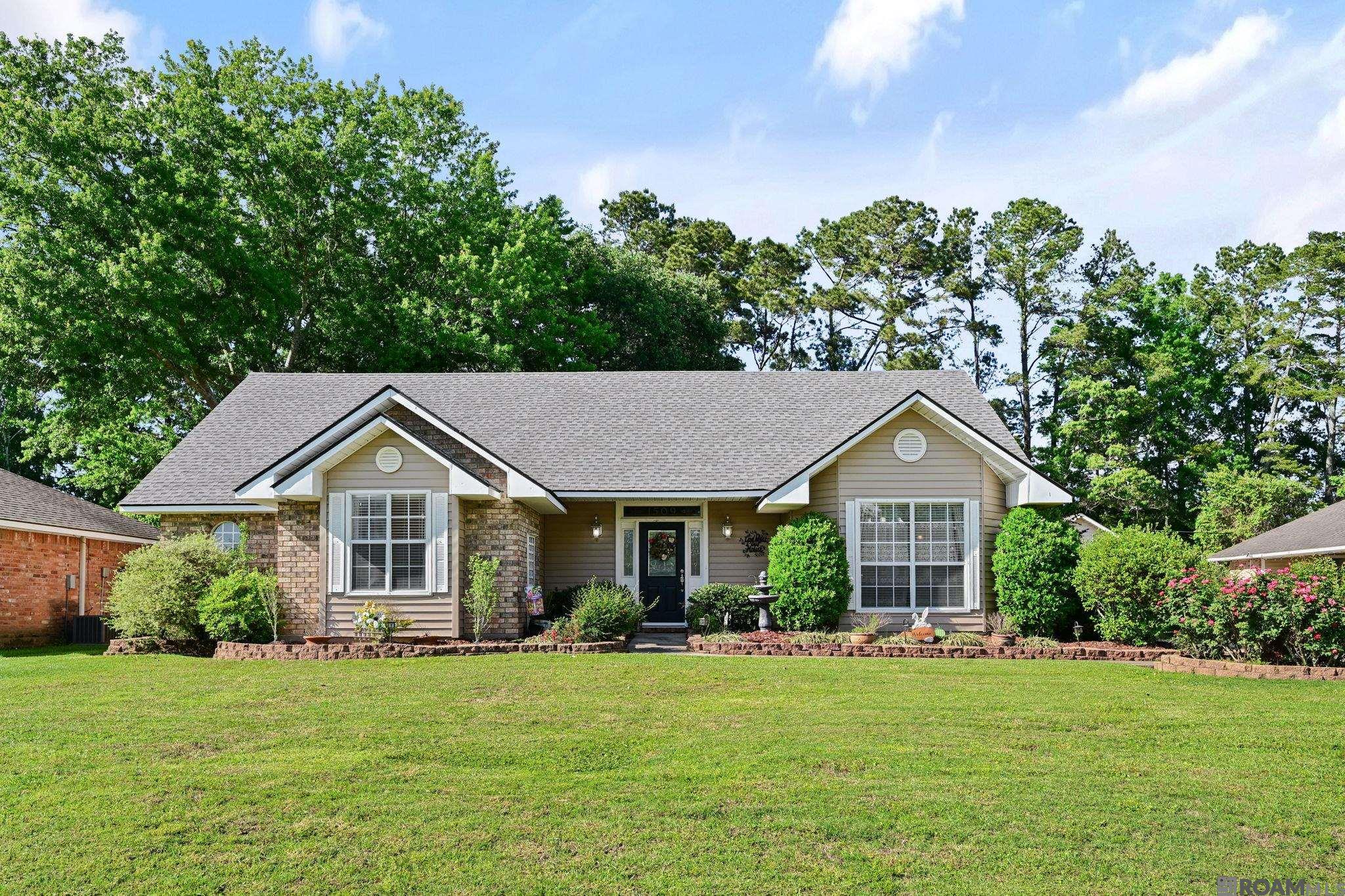 1509 Weeping Willow Dr, Denham Springs, LA, 70726