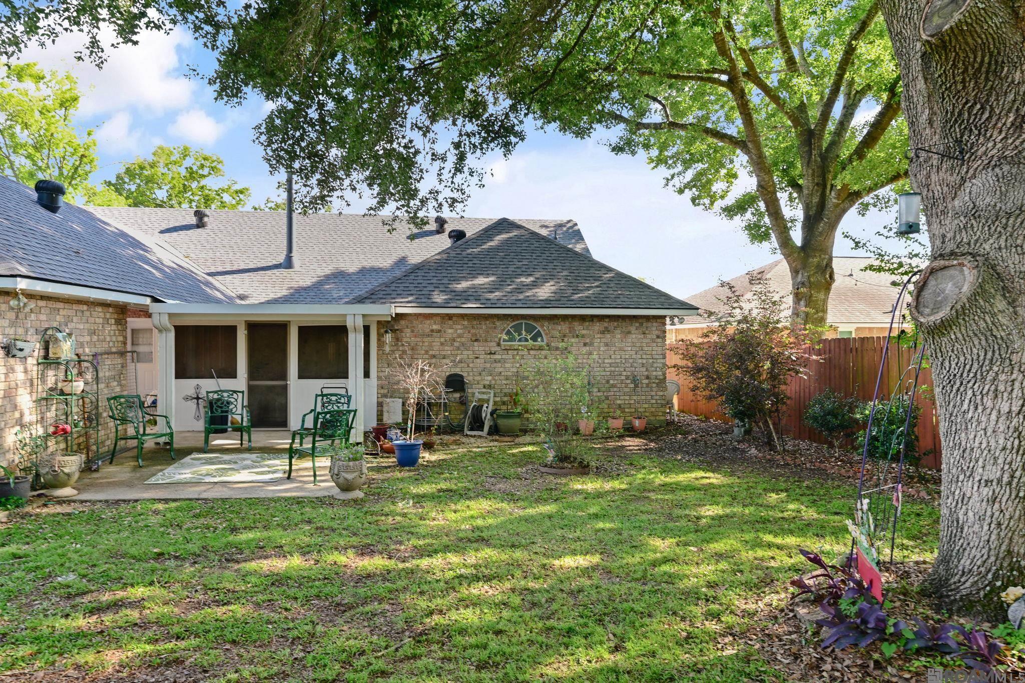 1509 Weeping Willow Dr, Denham Springs, LA, 70726