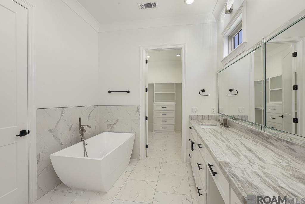 18171 Vis-a-vis Ave, Baton Rouge, LA, 70817