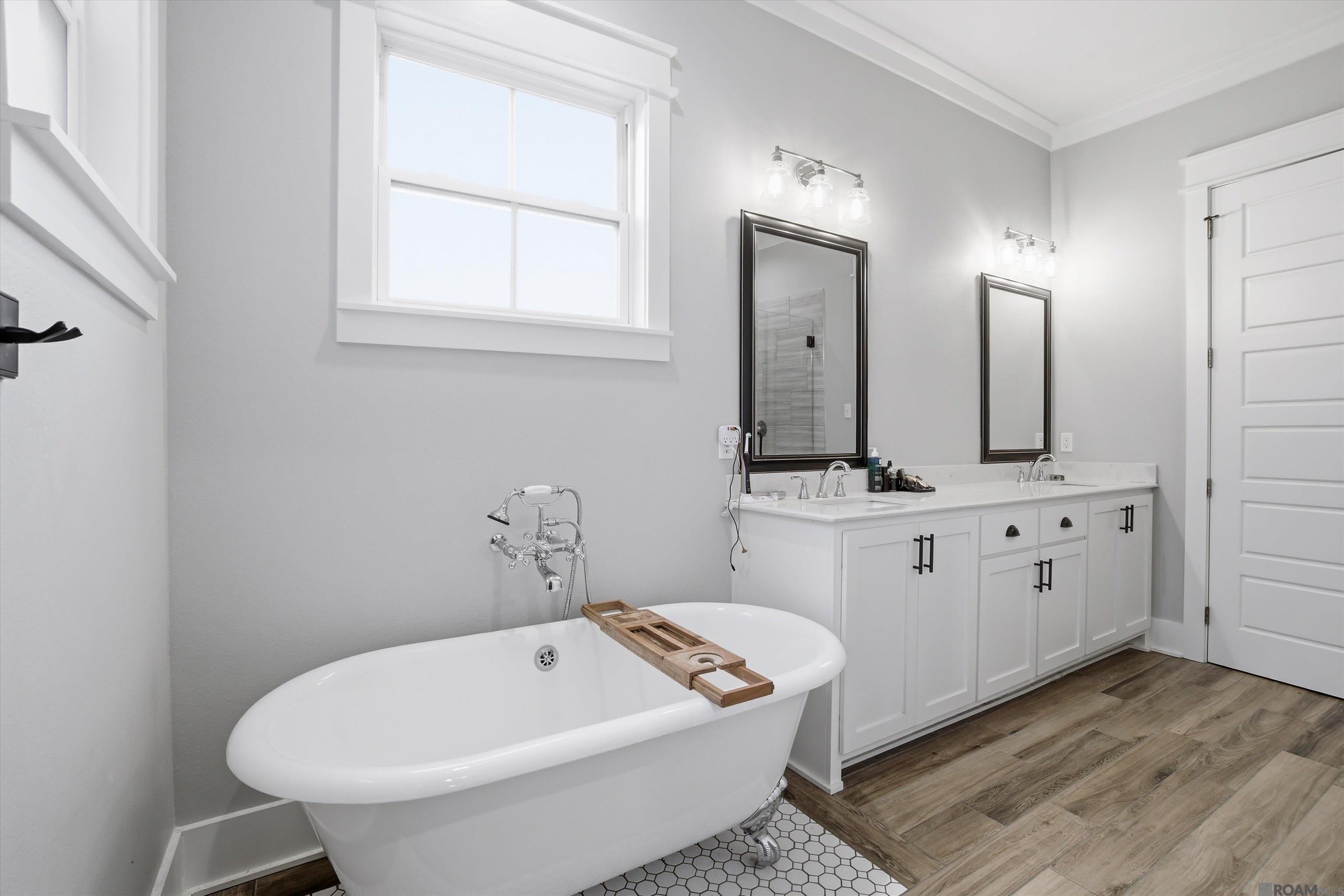 421 St Thomas Ln, Baton Rouge, LA, 70806