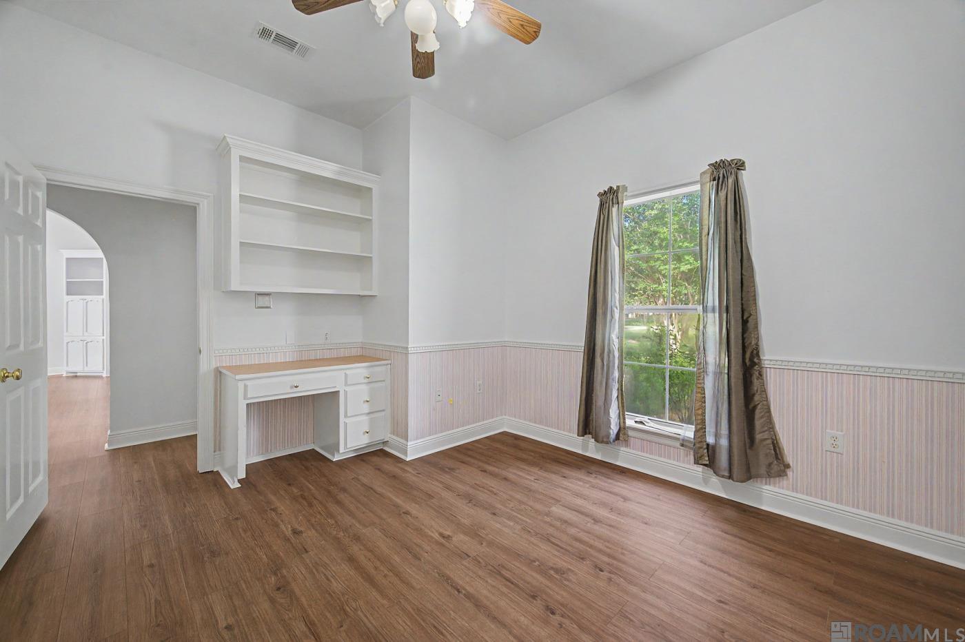 35110 Stone Castle Dr, Denham Springs, LA, 70706