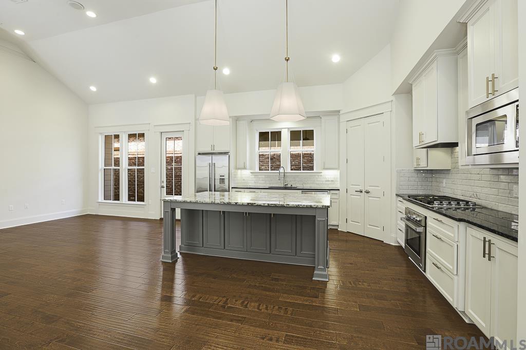 11444 Cypress Barn Dr, Baton Rouge, LA, 70810