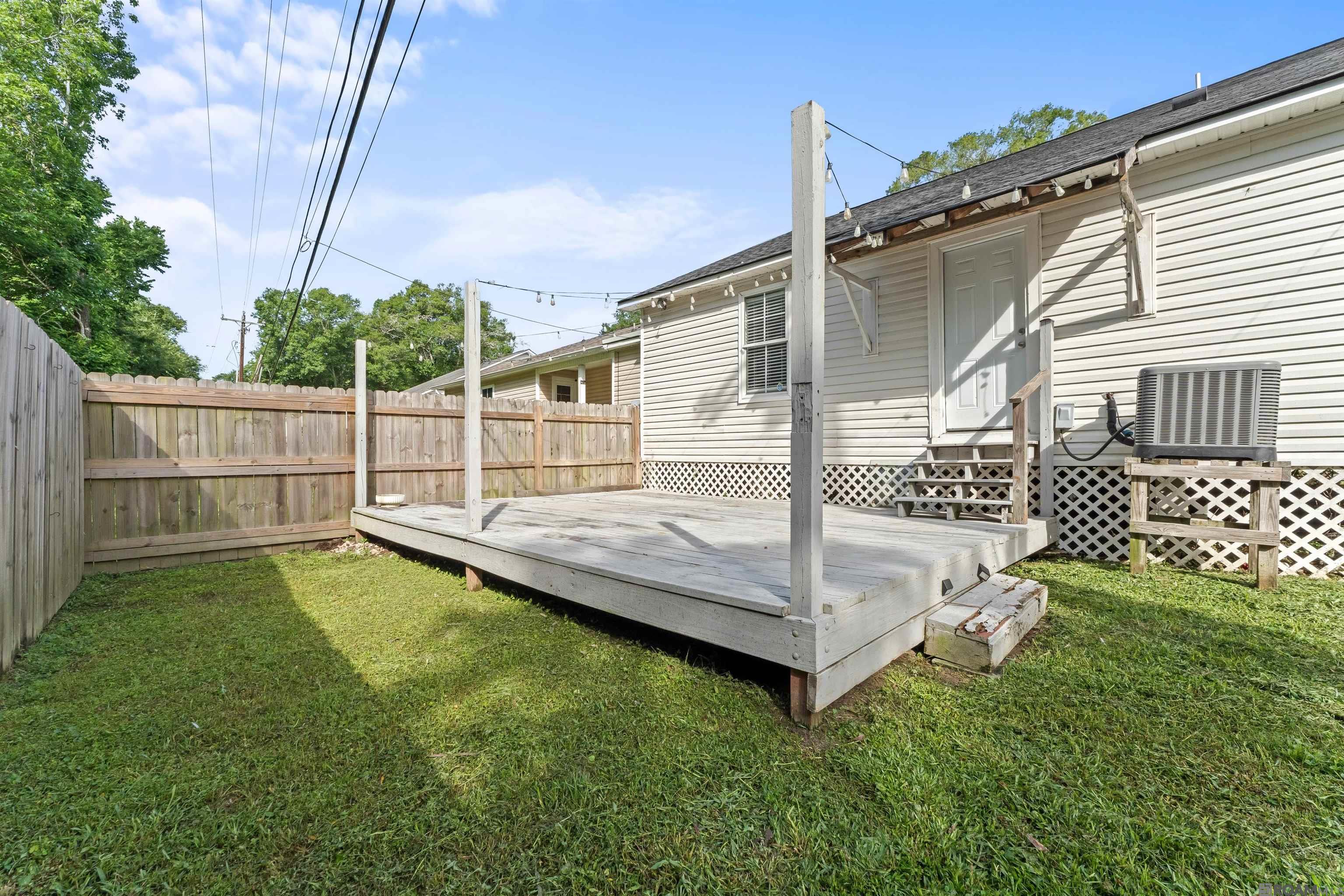 25400 Homestead Dr, Denham Springs, LA, 70726