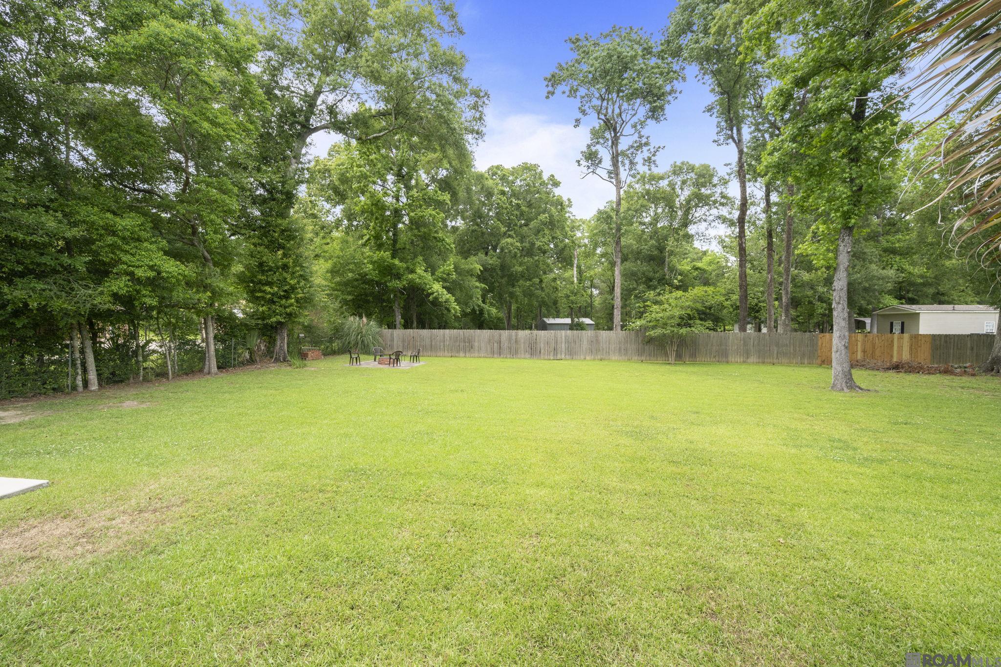 11067 Brown Rd, Denham Springs, LA, 70726