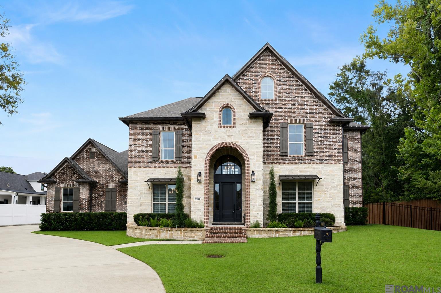 9835 Sedgewick Ct, Baton Rouge, LA 70809