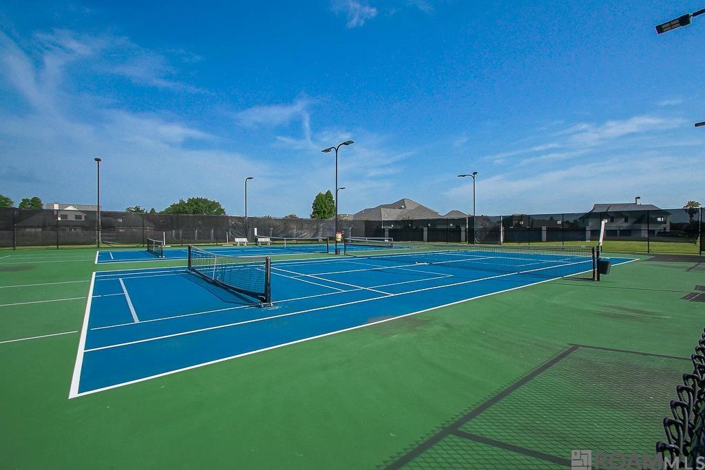 1818 Tiger Crossing Dr, Baton Rouge, LA, 70810