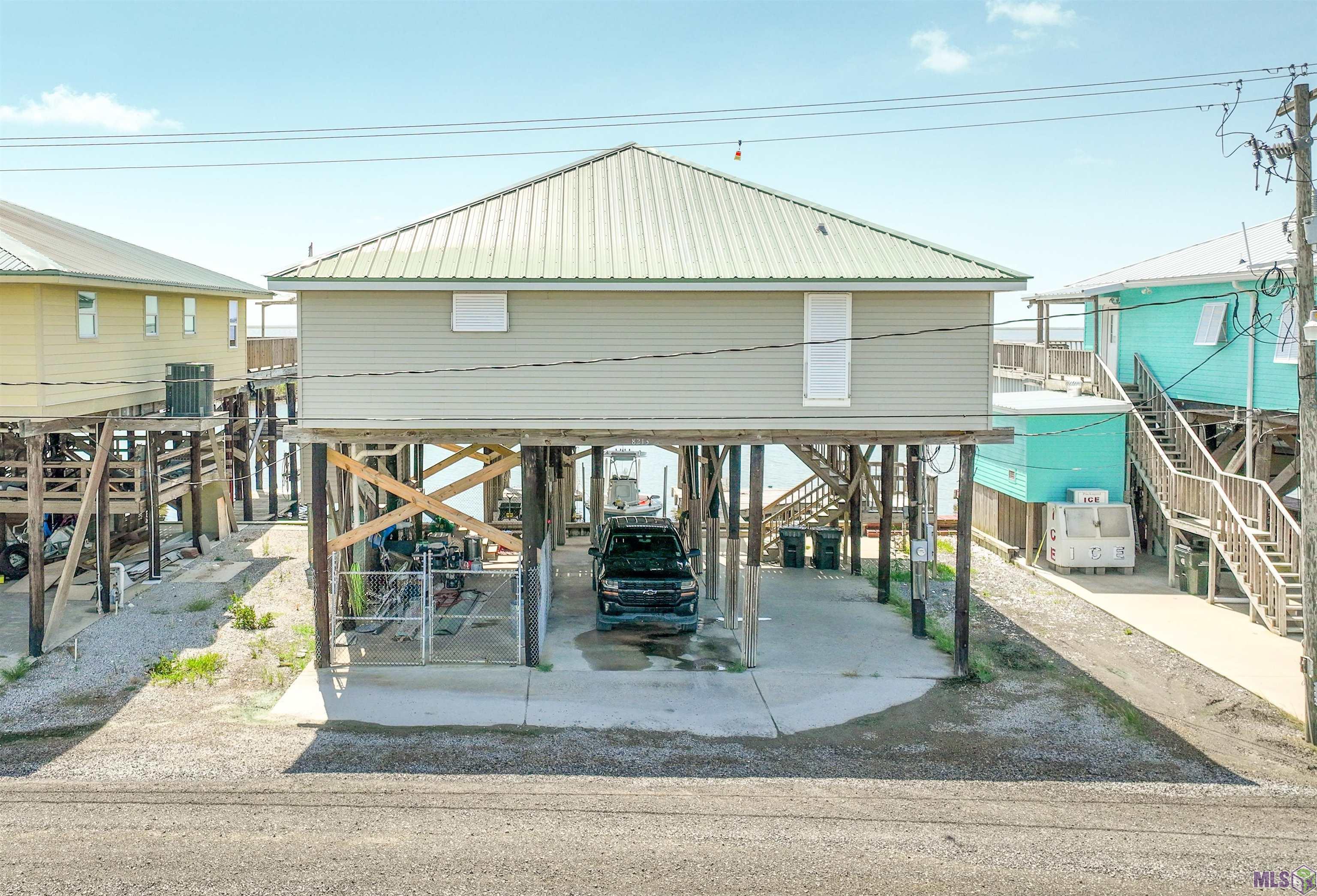 8213 REDFISH ST, Chauvin, LA 70344