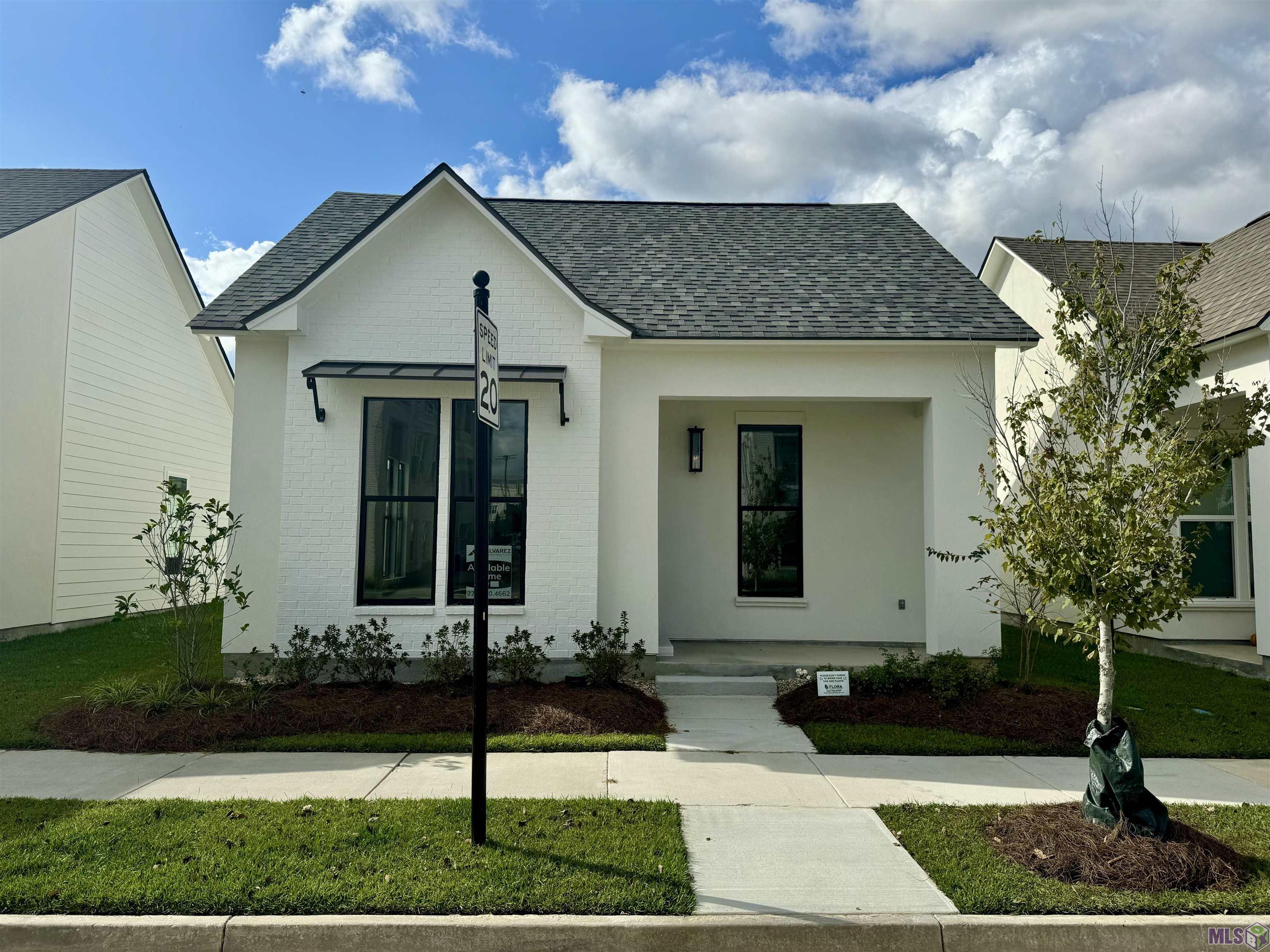 9986 COURET DR, Baton Rouge, LA 70818