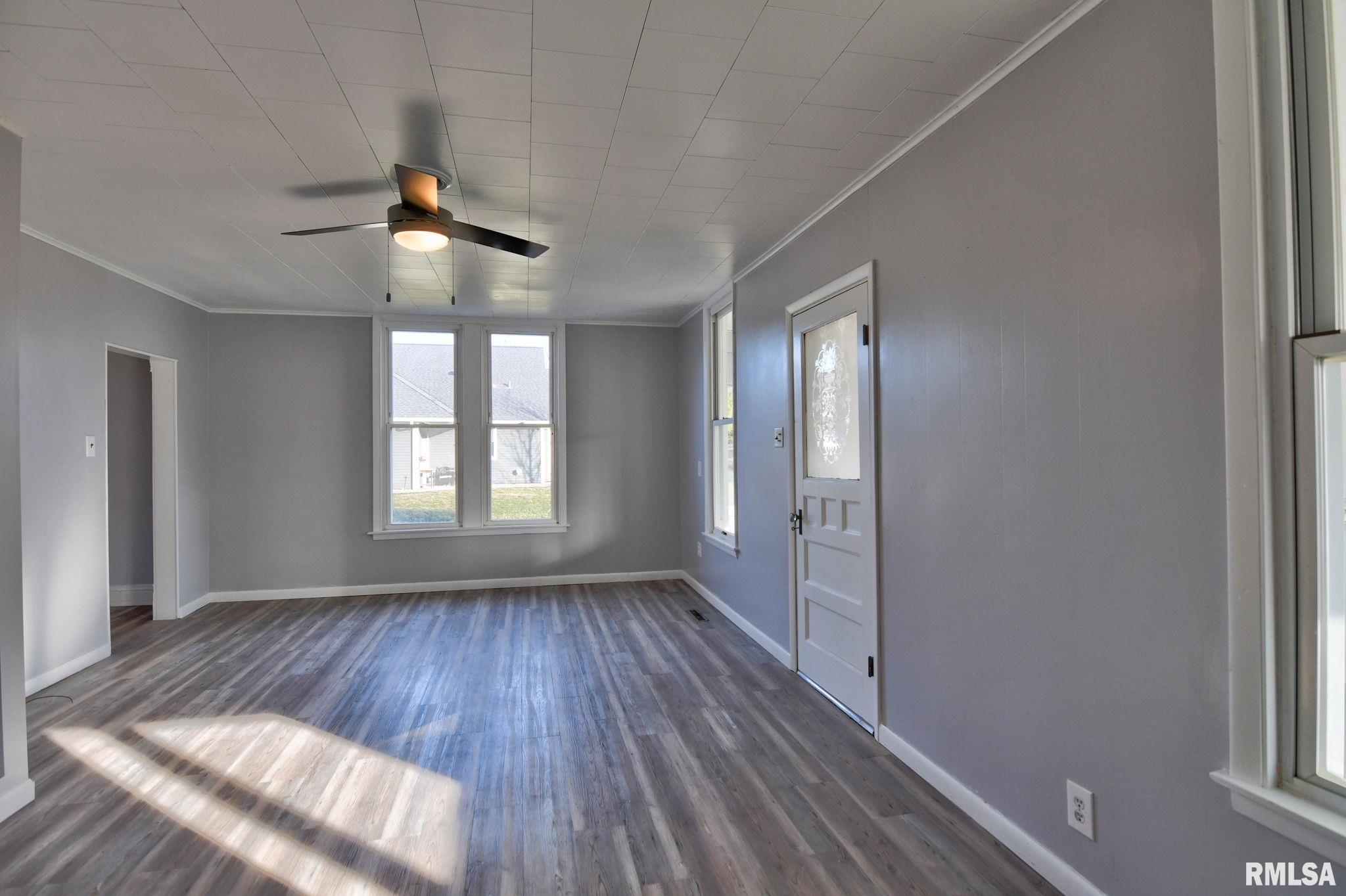 Gallery Image 18