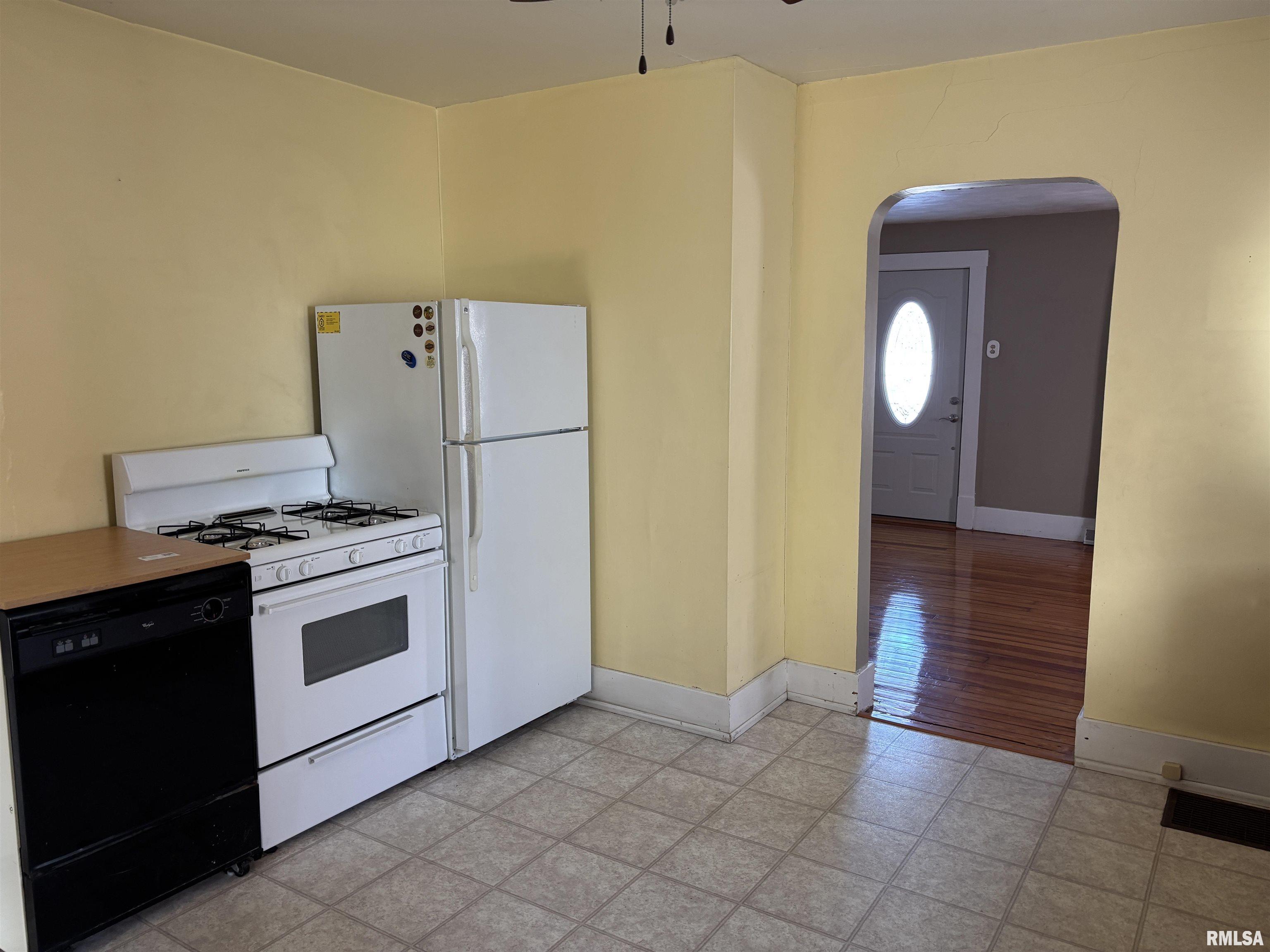 Gallery Image 17